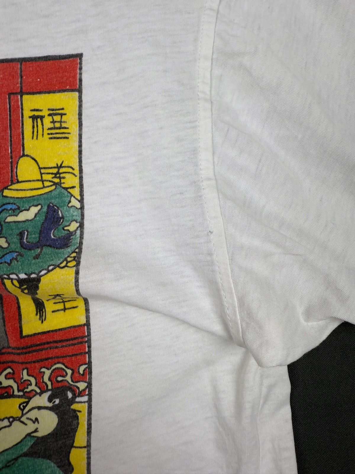 Vintage 1990’s Vintage Tin Tin The Blue Lotus Graphic Boxy Tee Size US S / EU 44-46 / 1 - 11 Thumbnail