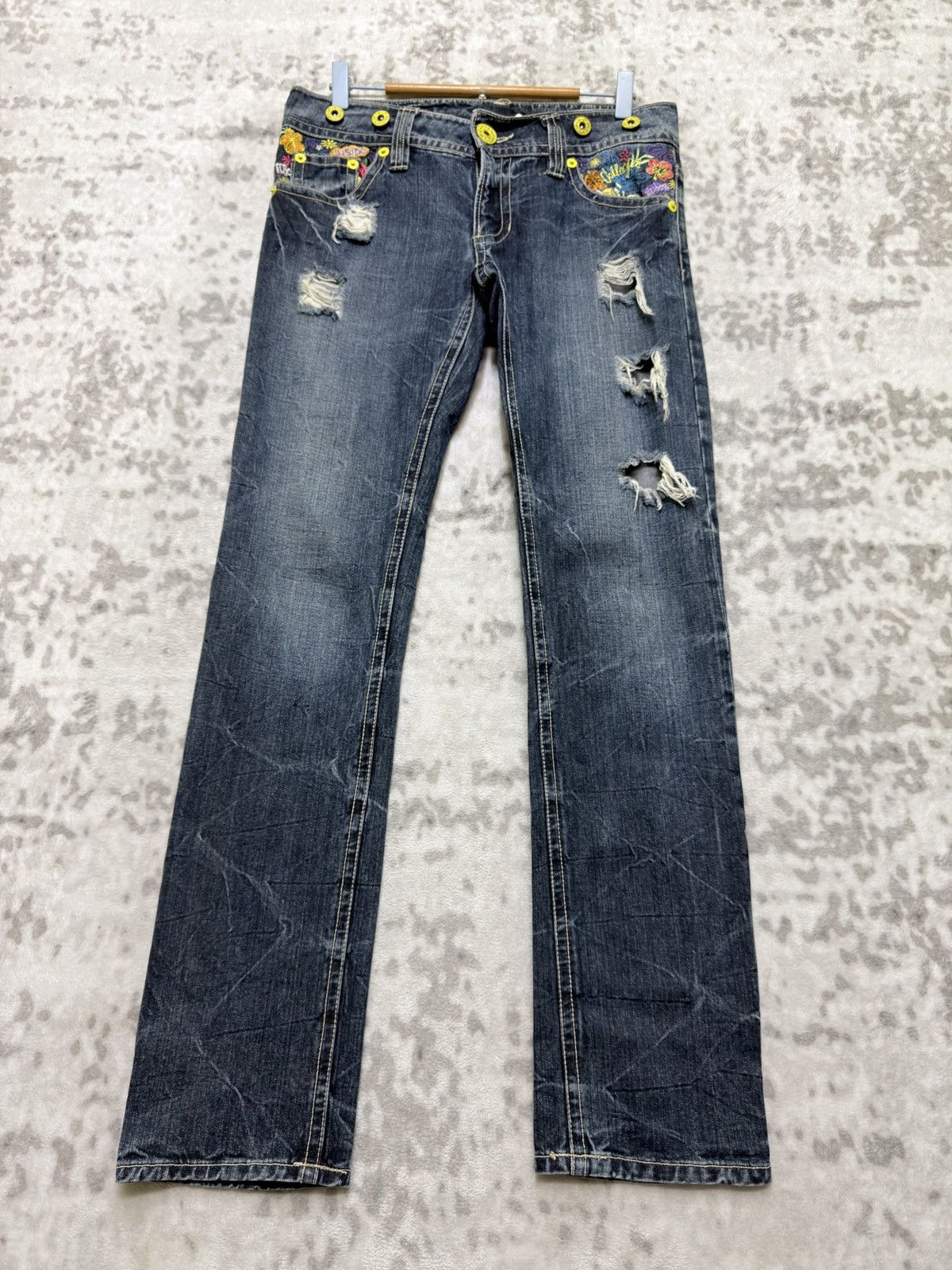 Hysteric Glamour Happiness Y2K Low Rise Floral Embroidered Graffiti Denim Size US 30 / EU 46 - 2 Thumbnail