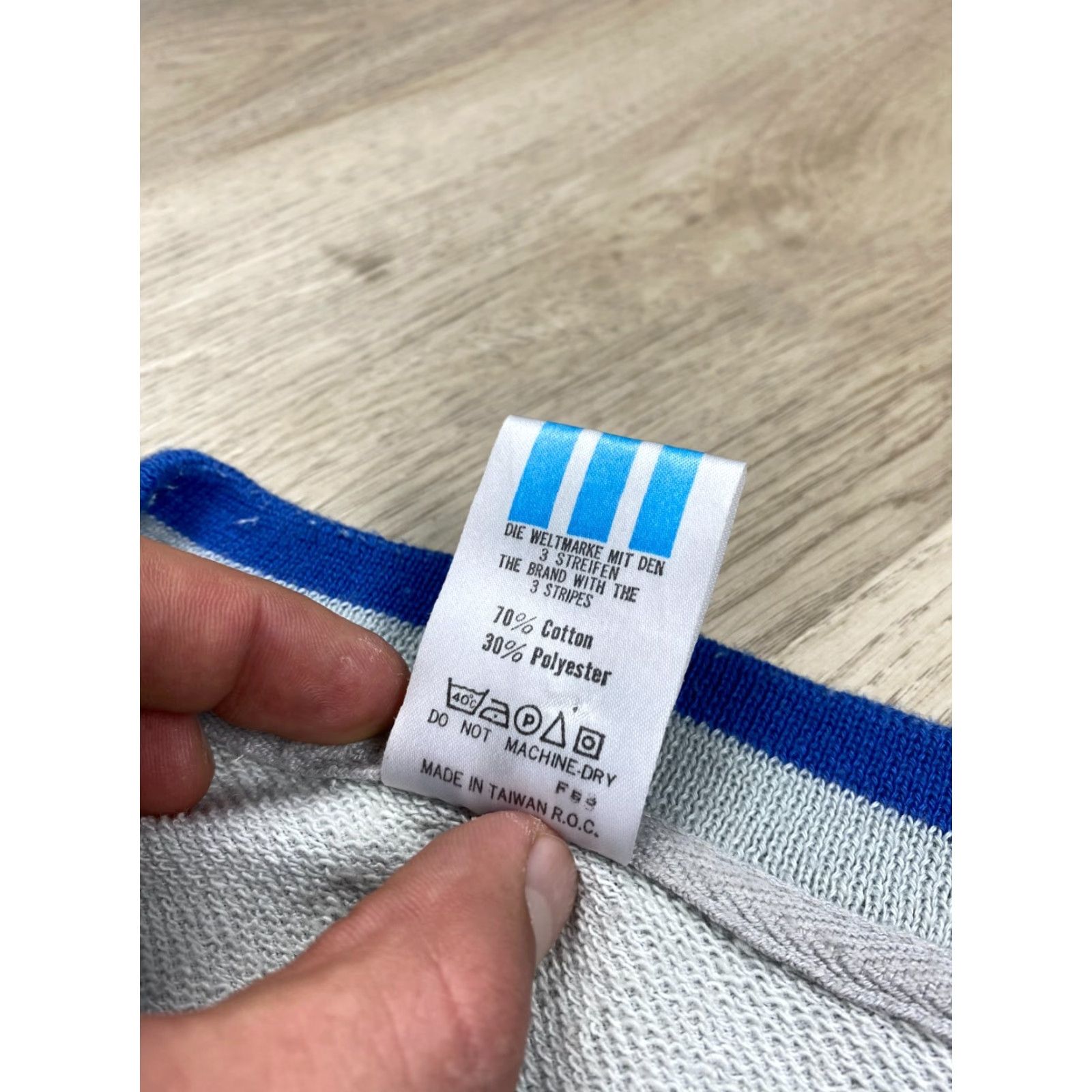 Adidas ADIDAS 90s Vintage Mens Tracksuit Sweatshirt + Pants M Gray 90s Mens Tracksuit Shirt Pants Set Size US M / EU 48-50 / 2 - 6 Thumbnail