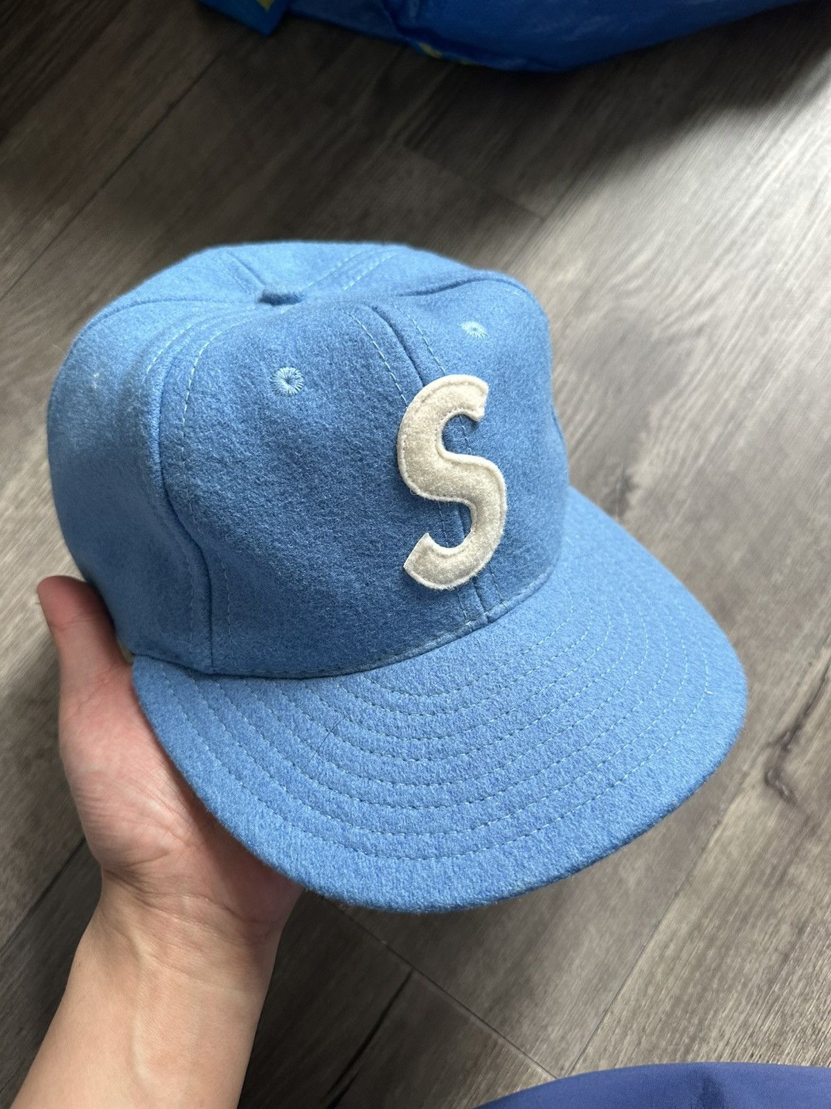 Supreme Supreme 