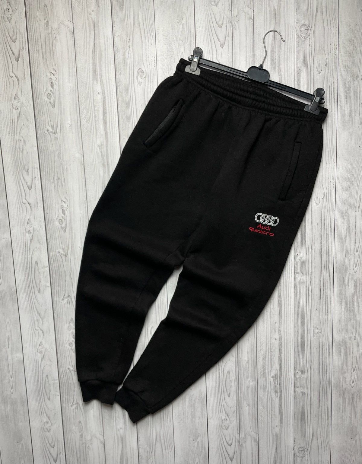Vintage Vintage Audi Quattro tracksuit size L logo rare Size US L / EU 52-54 / 3 - 3 Thumbnail