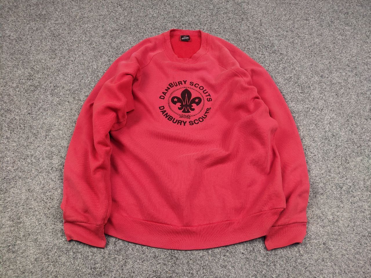 Vintage Vintage 80's Danbury Scouts Logo Red Faded Sweatshirt Size US XL / EU 56 / 4 - 3 Thumbnail