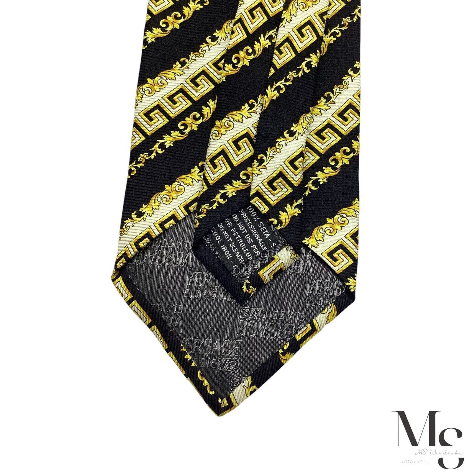 Versace VERSACE CLASSIC V2 Black & Gold Foulard Print LuxuryItaly Si Size ONE SIZE - 5 Thumbnail