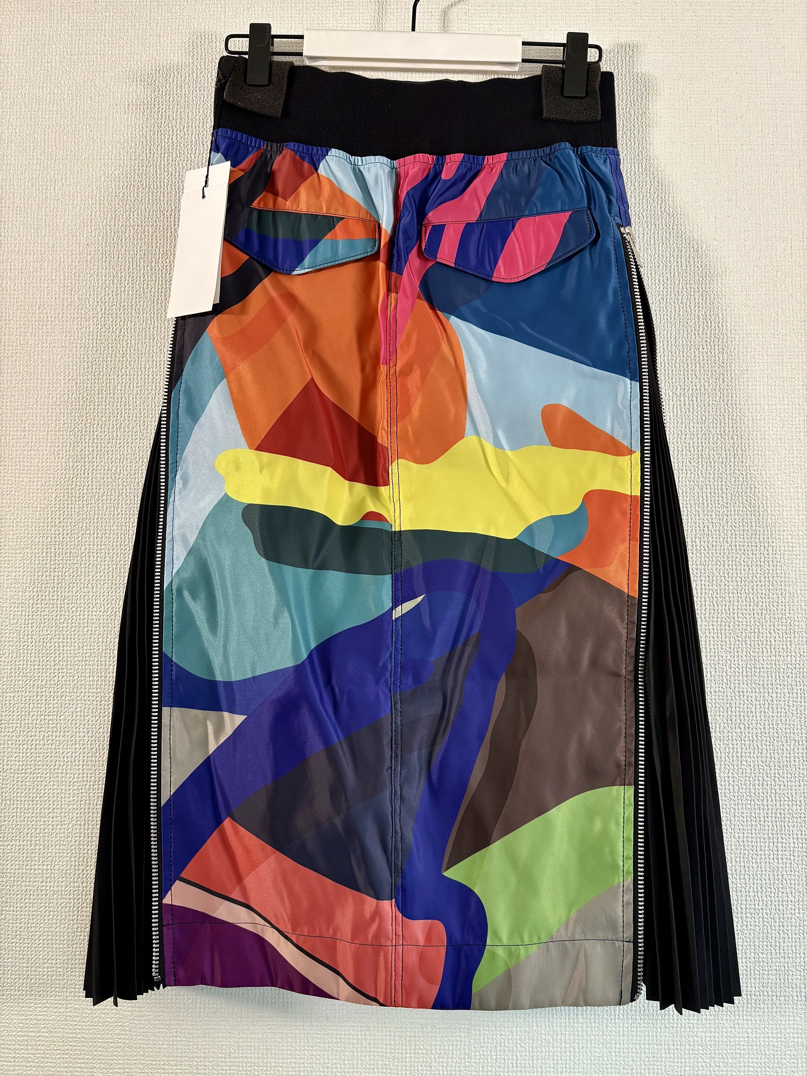 Kaws Deadstock Sacai x Kaws "Wearable Art" Hybrid Maxi Skirt Size 28" / US 6 / IT 42 - 2 Thumbnail