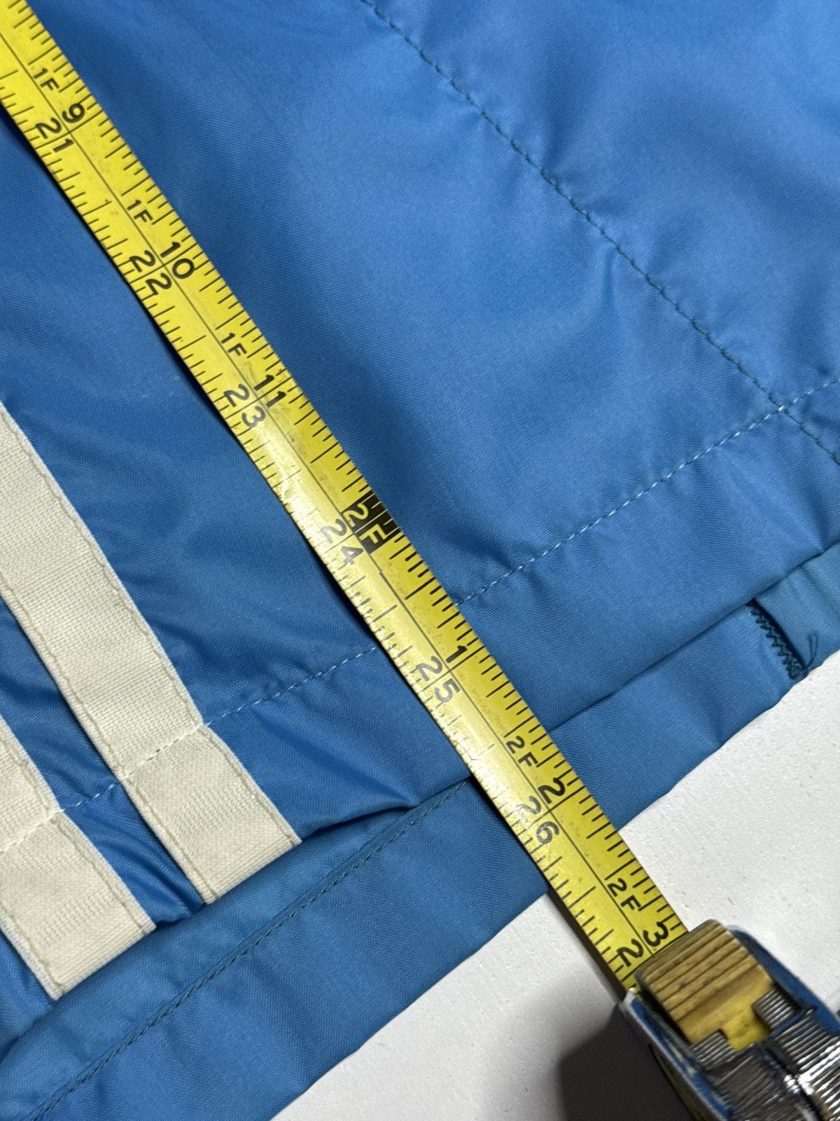 Vintage VINTAGE 1980's American Nylon Jacket “Blue” [L] PREOWNED Size US L / EU 52-54 / 3 - 7 Thumbnail