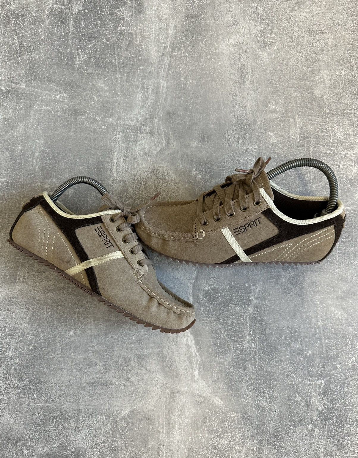 Esprit Vintage Y2K Esprit Beige Suede Leather Low Cut Sneakers Size US 7 / IT 37 - 4 Thumbnail