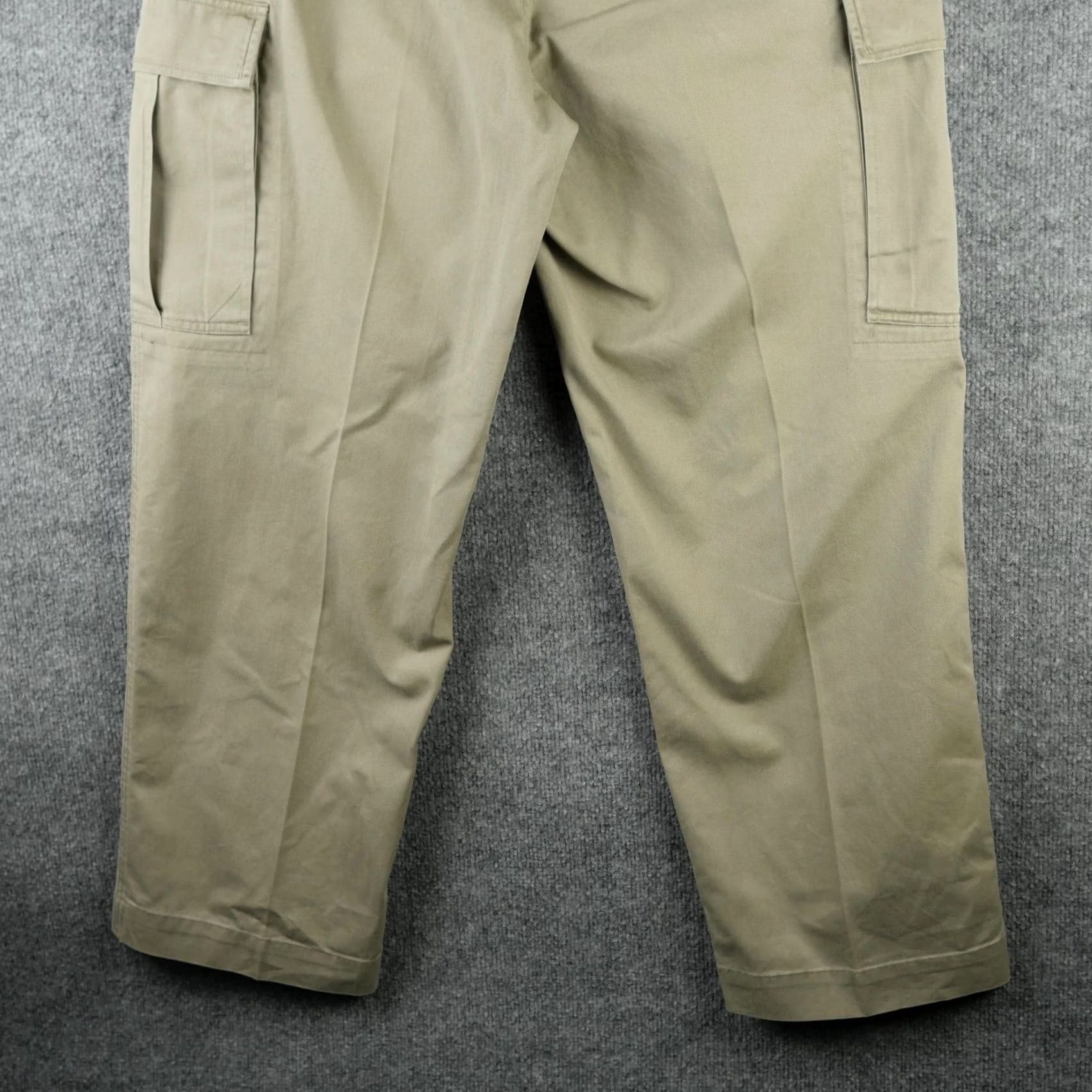 Polo Ralph Lauren Vintage Polo Ralph Lauren Pants Mens 34x30 Beige Cargo Relaxed Fit Workwear Beige USA Mens Pants Cargo Pocket Straight Leg Casual Workwear Size US 34 / EU 50 - 6 Thumbnail