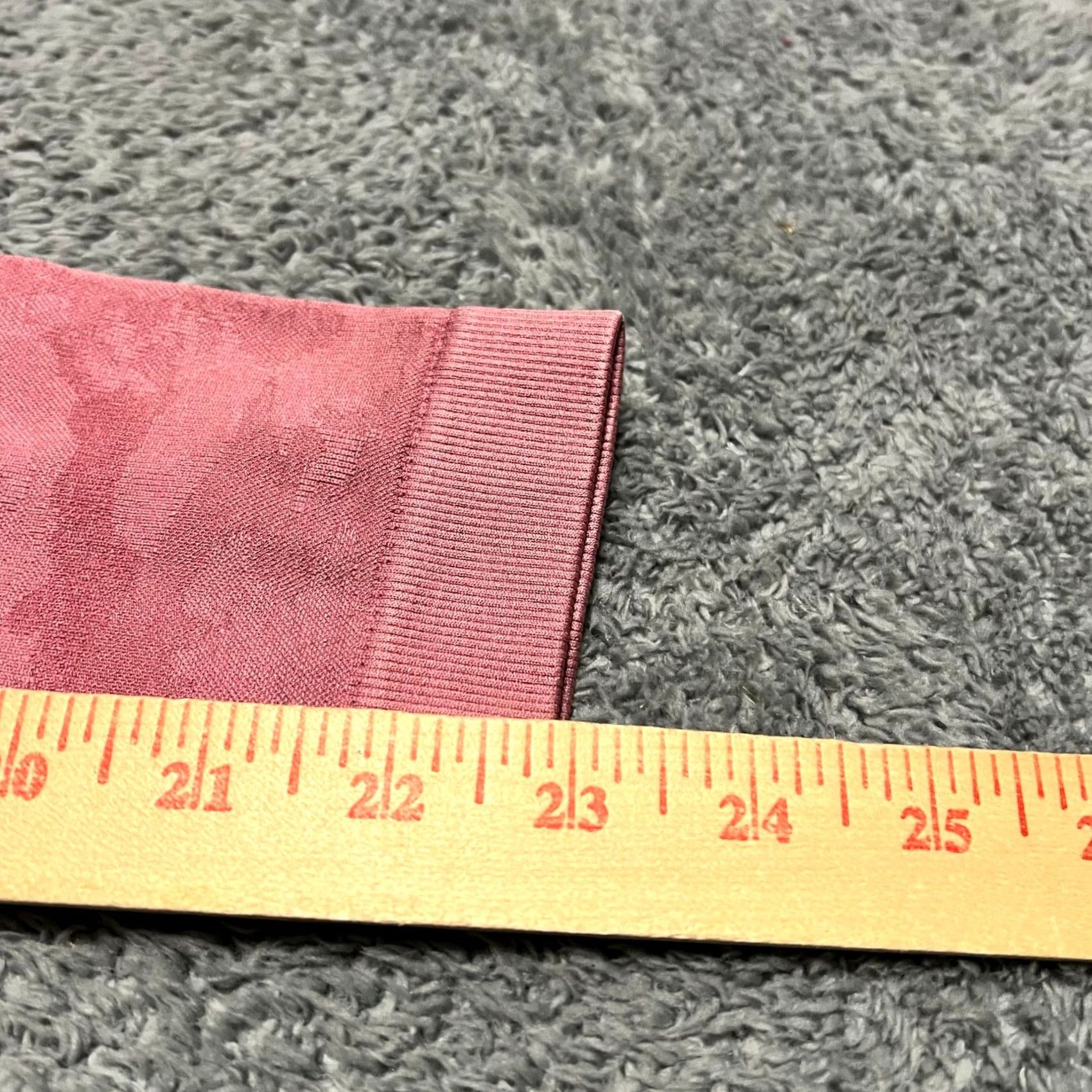 Gymshark Gymshark Leggings Women XS Adapt Camo Seamless Pink Pants Tight Compression Shirt? Size 26" / US 2 / IT 38 - 7 Thumbnail