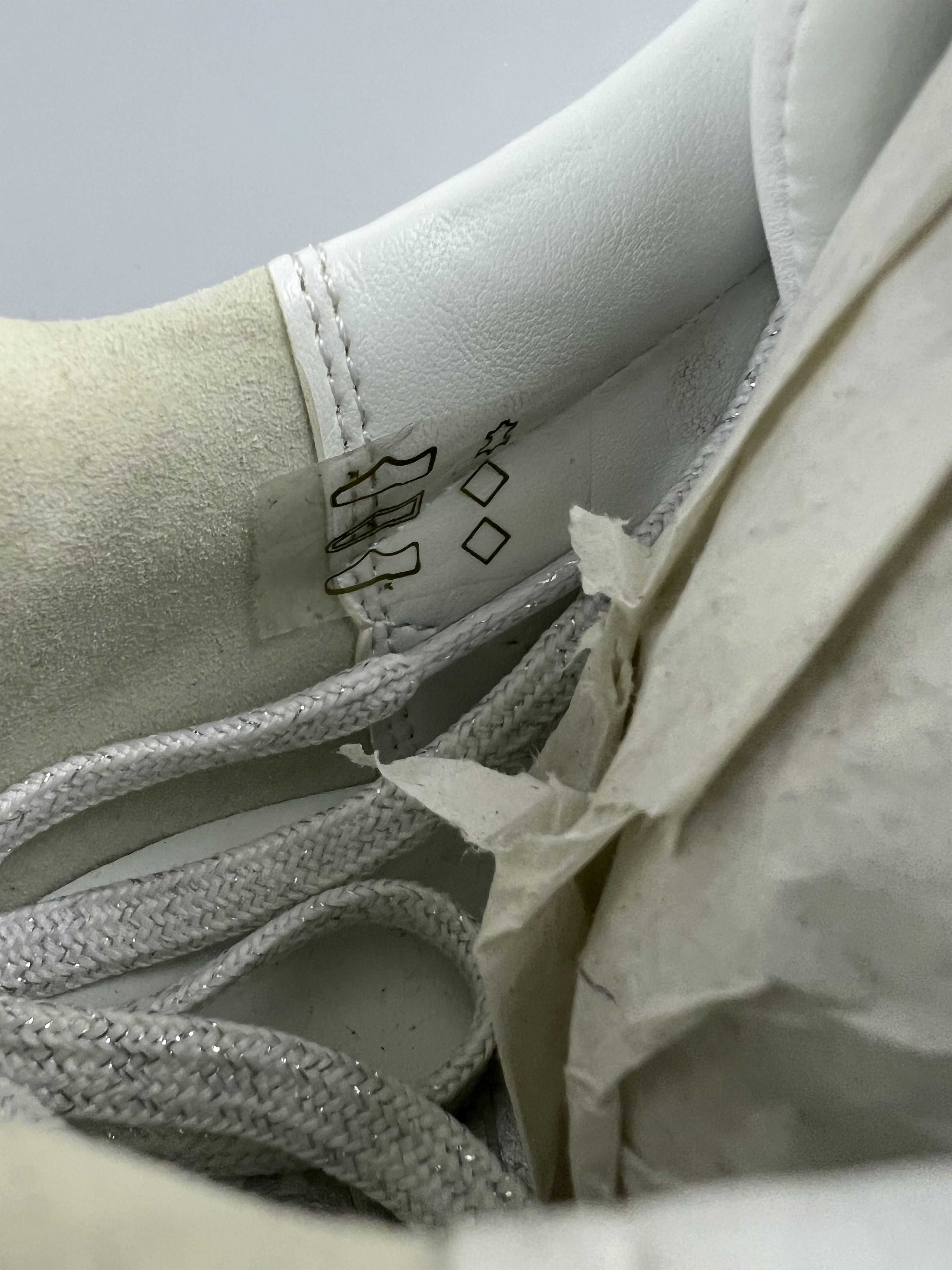 Karl Lagerfeld Karl Lagerfeld Karl Iconic 3D Logo Women's Leather Sneakers Size US 10 / IT 40 - 7 Thumbnail