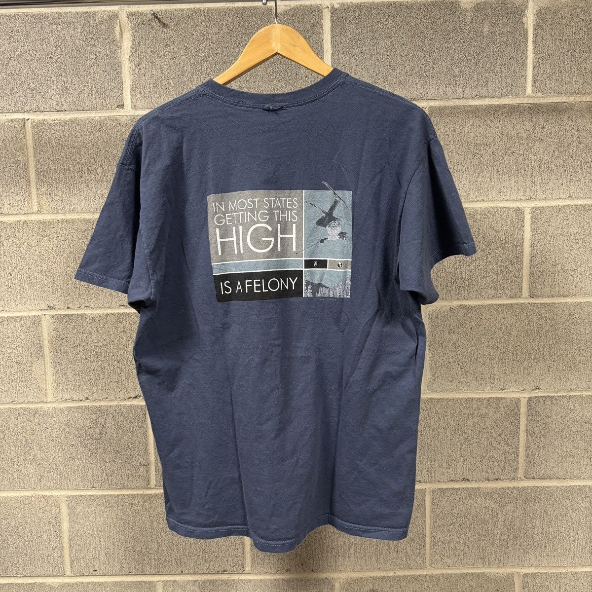 Vintage Getting This High Is A Felony Killington Ski Tee ERD Grunge Size US L / EU 52-54 / 3 - 1 Thumbnail