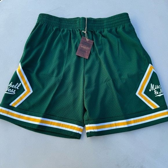 Designer × Mitchell & Ness NWT MITCHELL & NESS GREEN DIAMOND SCRIPT SHORTS SZ 2XL XXL Size US 36 / EU 52 - 4 Thumbnail