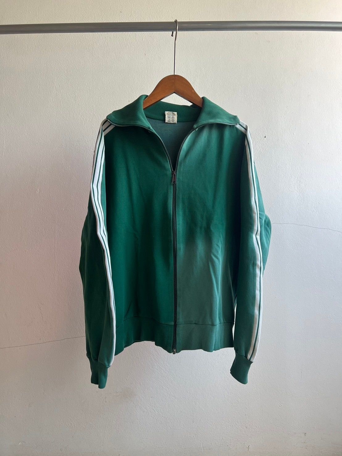 Adidas SOLD* Sun Faded Vintage 60s Adidas Tracksuit Top Jacket Size US M / EU 48-50 / 2 - 2 Thumbnail