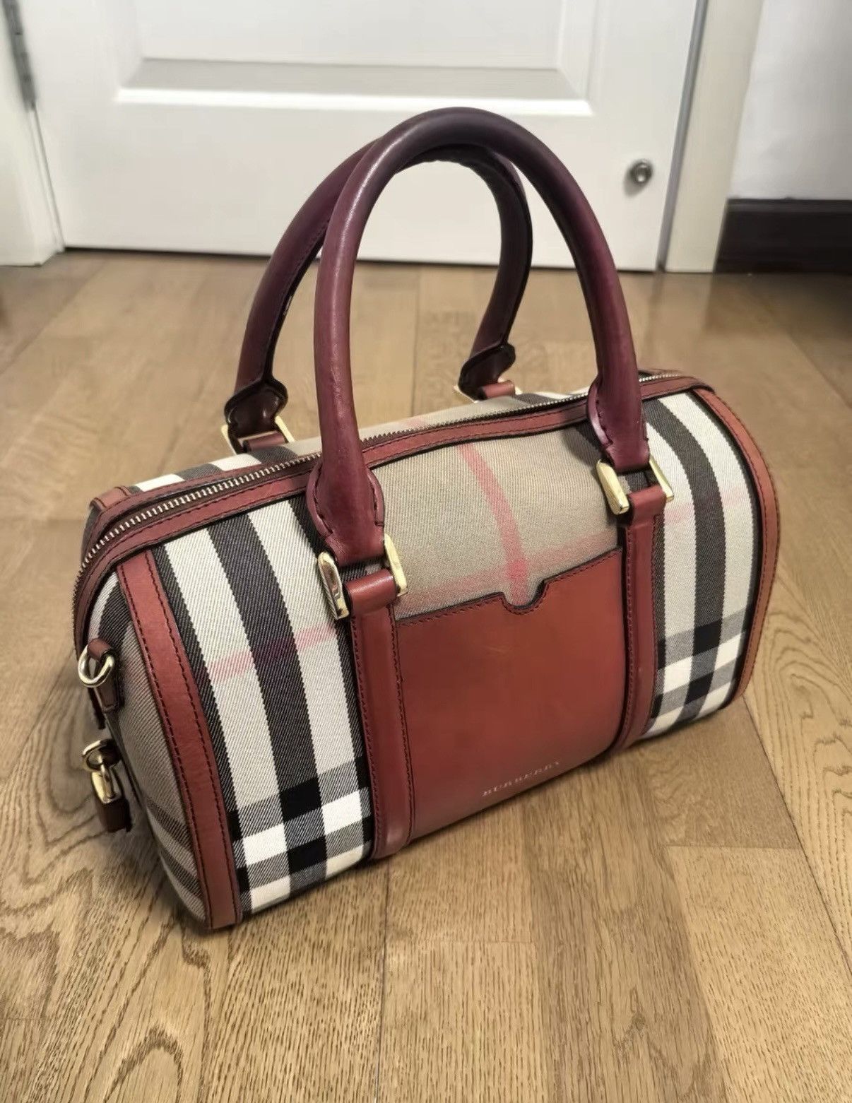 Burberry Burberry Classic Check Boston Bag Size ONE SIZE - 1 Thumbnail