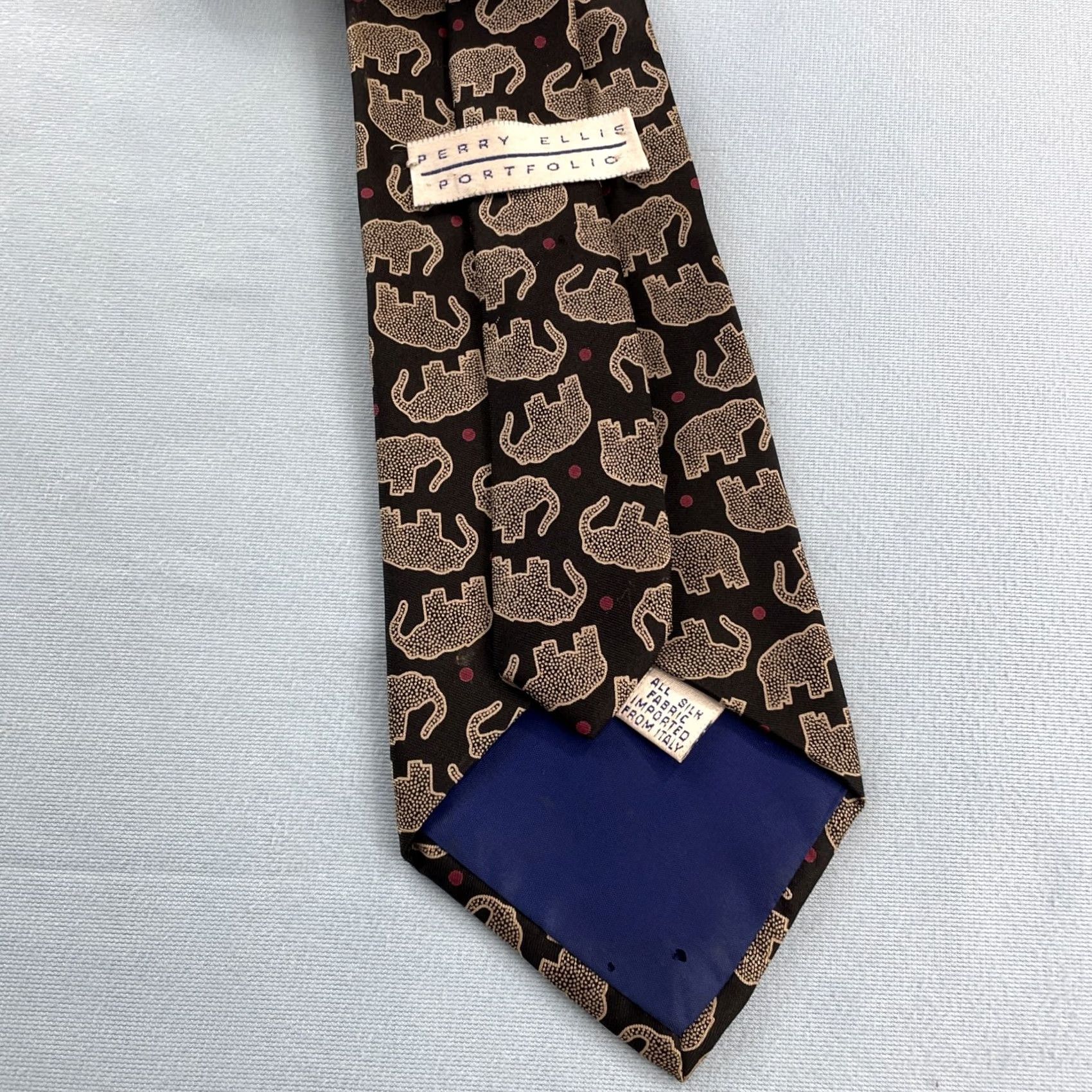 Perry Ellis Perry Ellis Portfolio Vtg Italy Silk Tie Elephant MCM Art Deco Dots Black Yellow Red Wall/Geometric Pattern Tie Mens Size One Size Size ONE SIZE - 7 Thumbnail