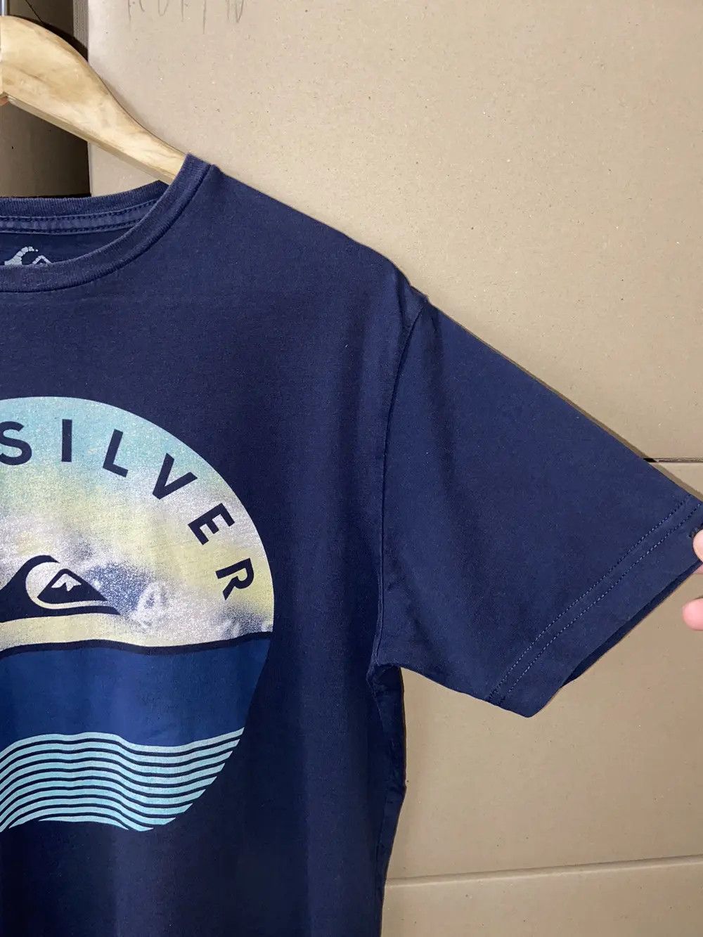 Quiksilver VINTAGE Y2K QUIKSILVER TEE T SHIRT SURF SKATE STREETWEAR Size US M / EU 48-50 / 2 - 6 Thumbnail