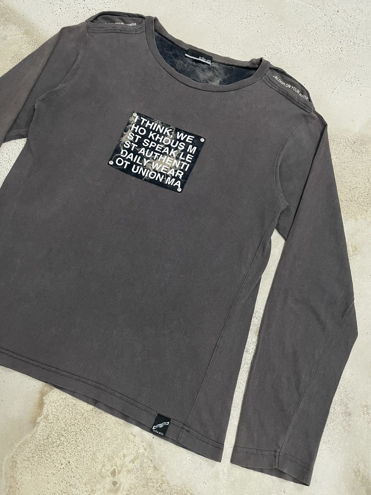 In The Attic In the Attic Poem Blood Square Bleached Idiom Y2K Maison Size US M / EU 48-50 / 2 - 4 Thumbnail