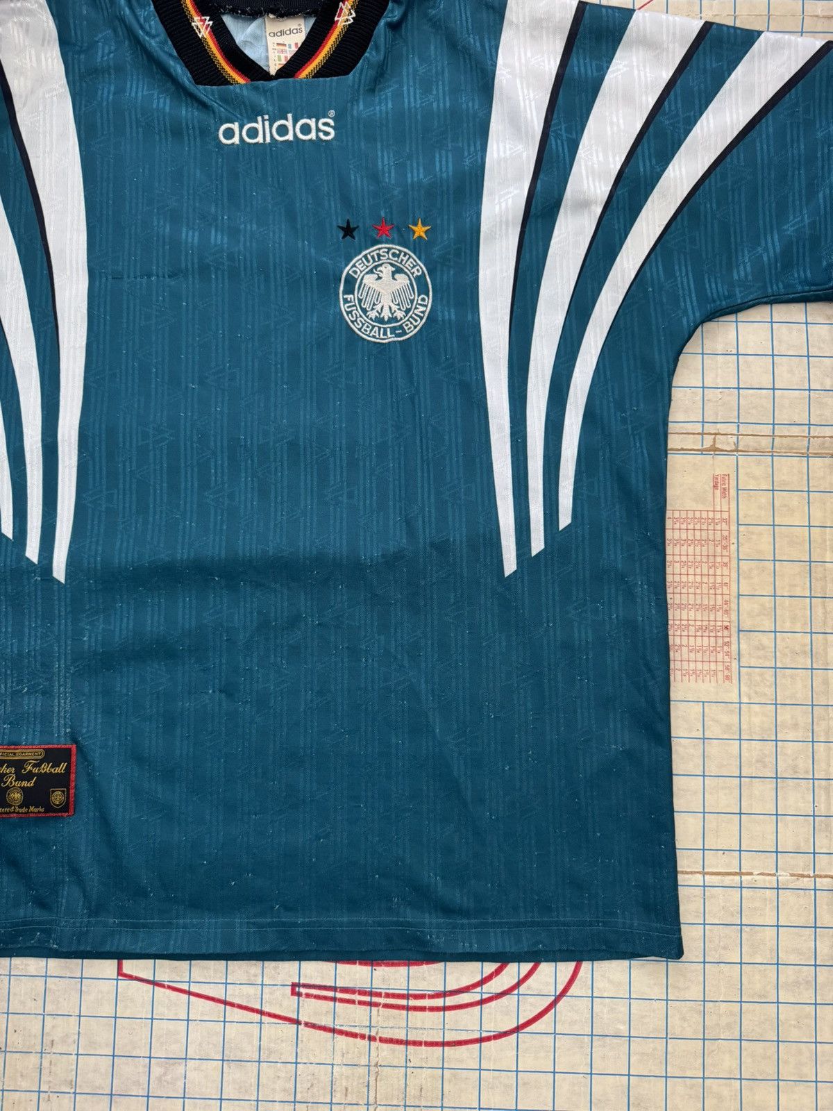 Adidas × Vintage Vintage 96 Adidas Germany Jersey Green Size Large Authentic Size US L / EU 52-54 / 3 - 4 Thumbnail
