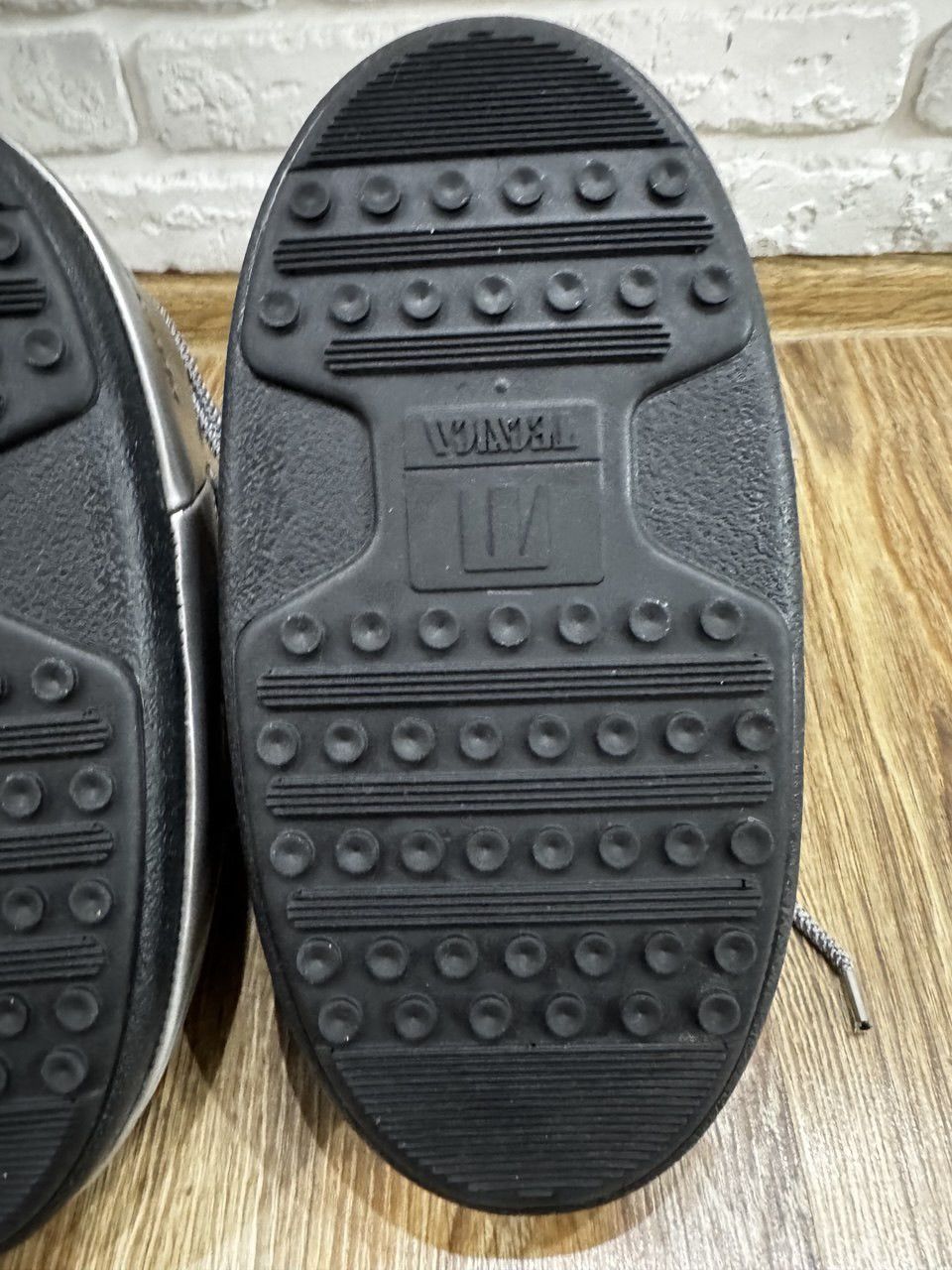 Moon Boot Moon Boot boots winter glance low unisex streetstyle Size US 10 / EU 43 - 16 Thumbnail
