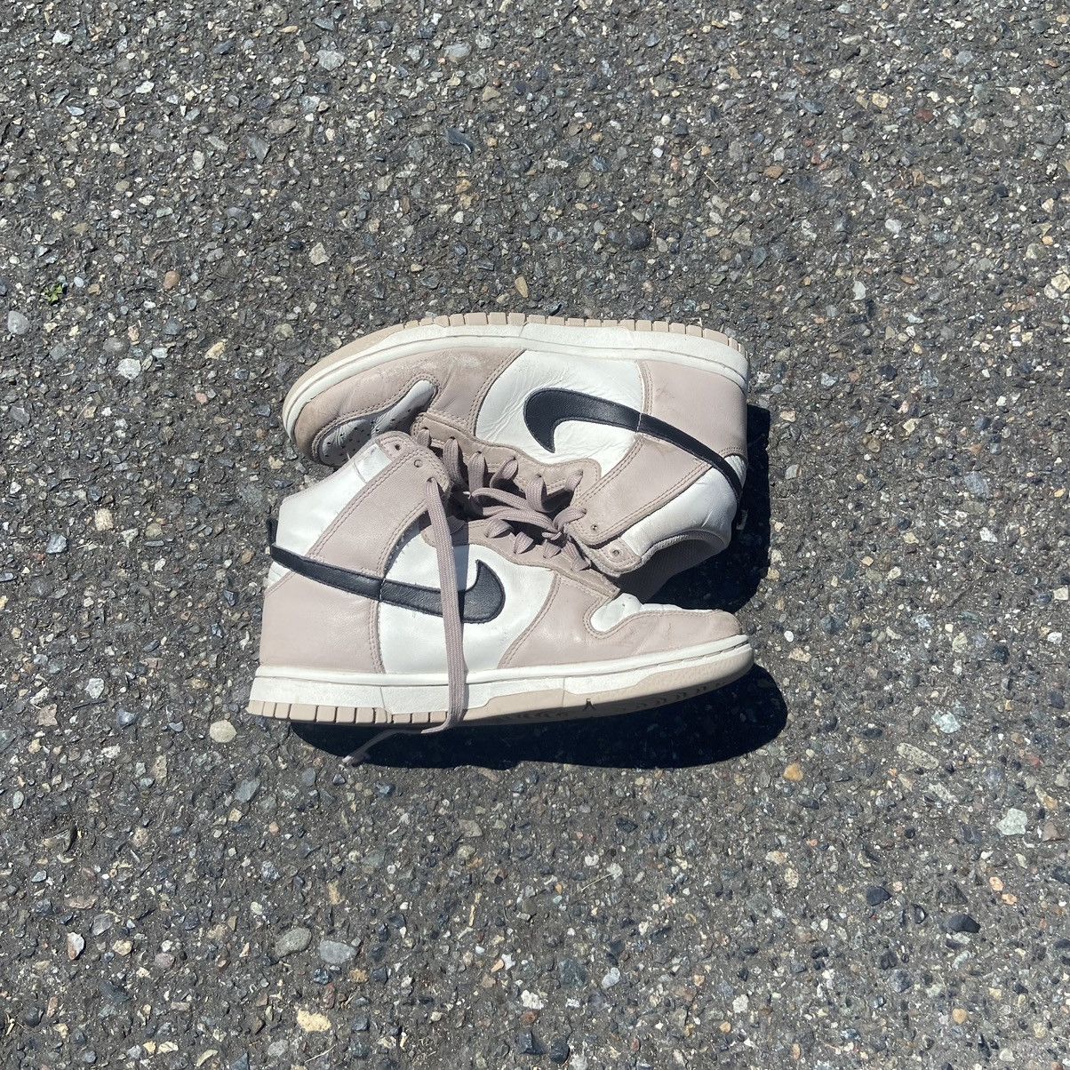 Nike Nike Dunk High Fog Size US 6 / EU 39 - 1 Thumbnail