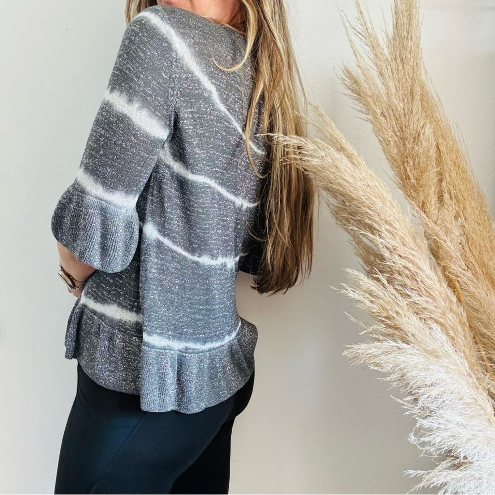 Vintage VINTAGE Metallic Silver Grey Ruffle Sweater White Stripe M Size M / US 6-8 / IT 42-44 - 7 Thumbnail