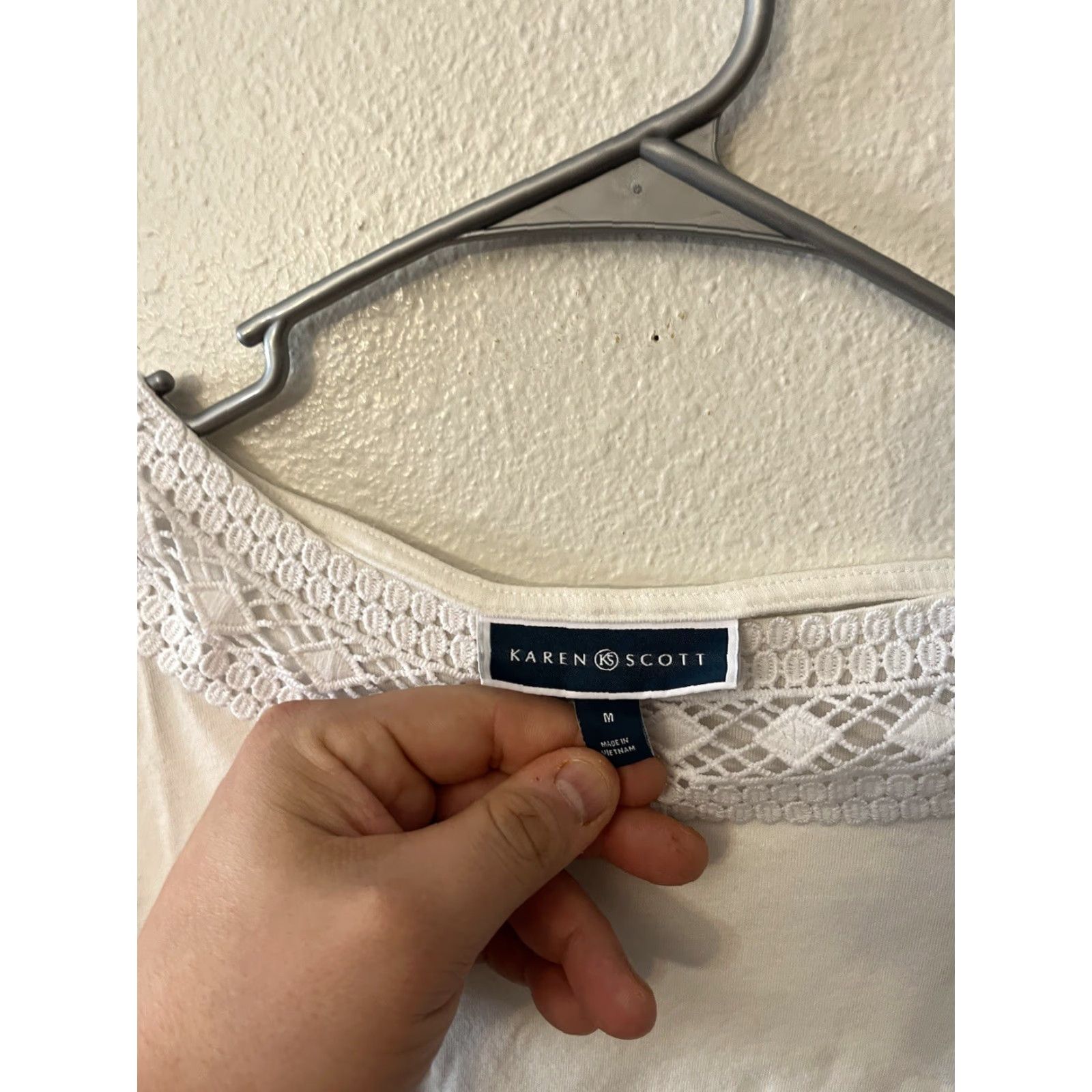 Vintage Karen Scott Women's Top T-Shirt Scoop Neck Short Sleeve White Medium Size 32" / US 10 / IT 46 - 2 Thumbnail