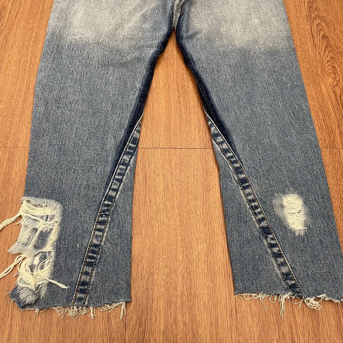 True Religion True religion distressed & thrashed jeans Size US 32 / EU 48 - 4 Thumbnail