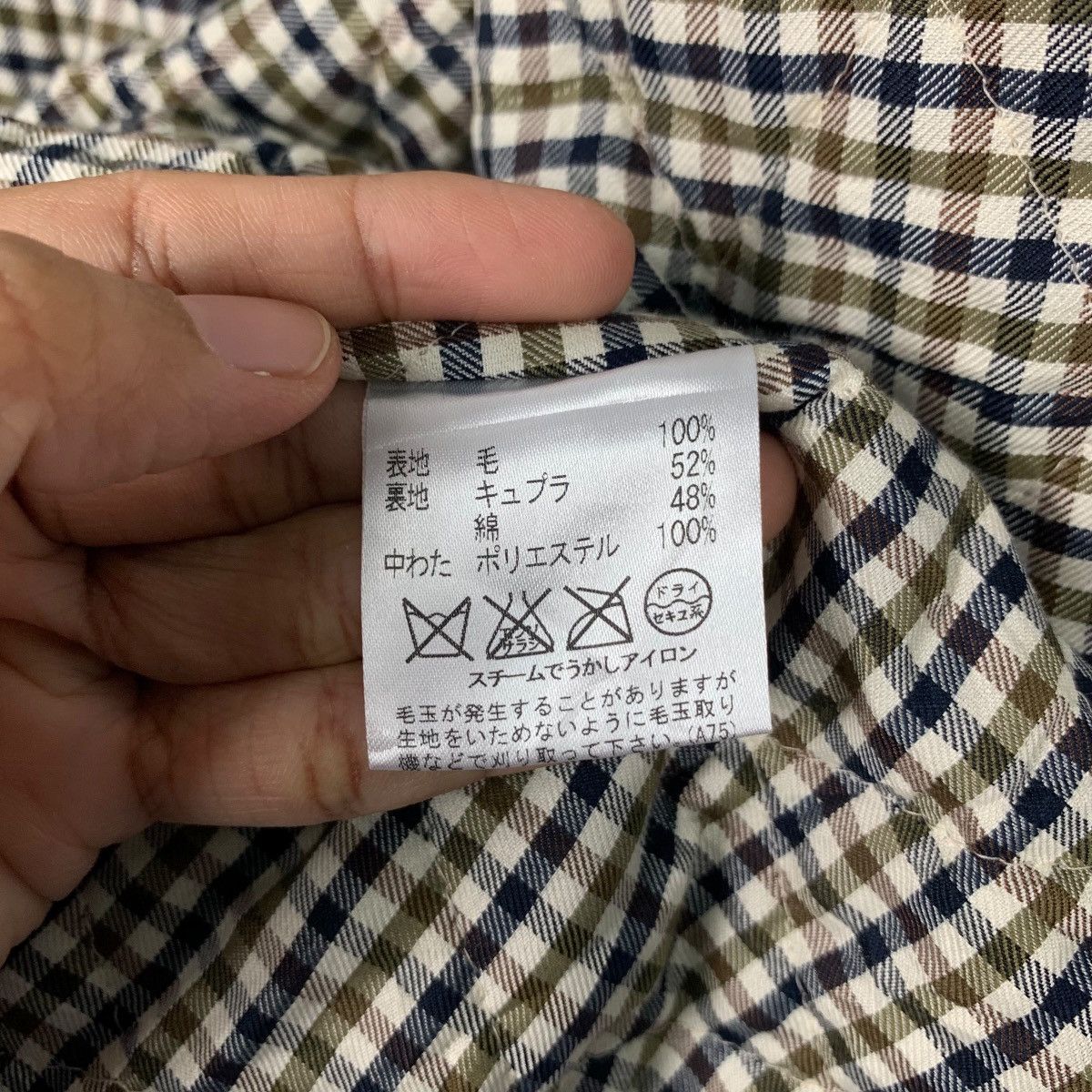 Aquascutum AQUASCUTUM Made in Japan Wool Button Vest #2074-C90 Size US L / EU 52-54 / 3 - 15 Thumbnail