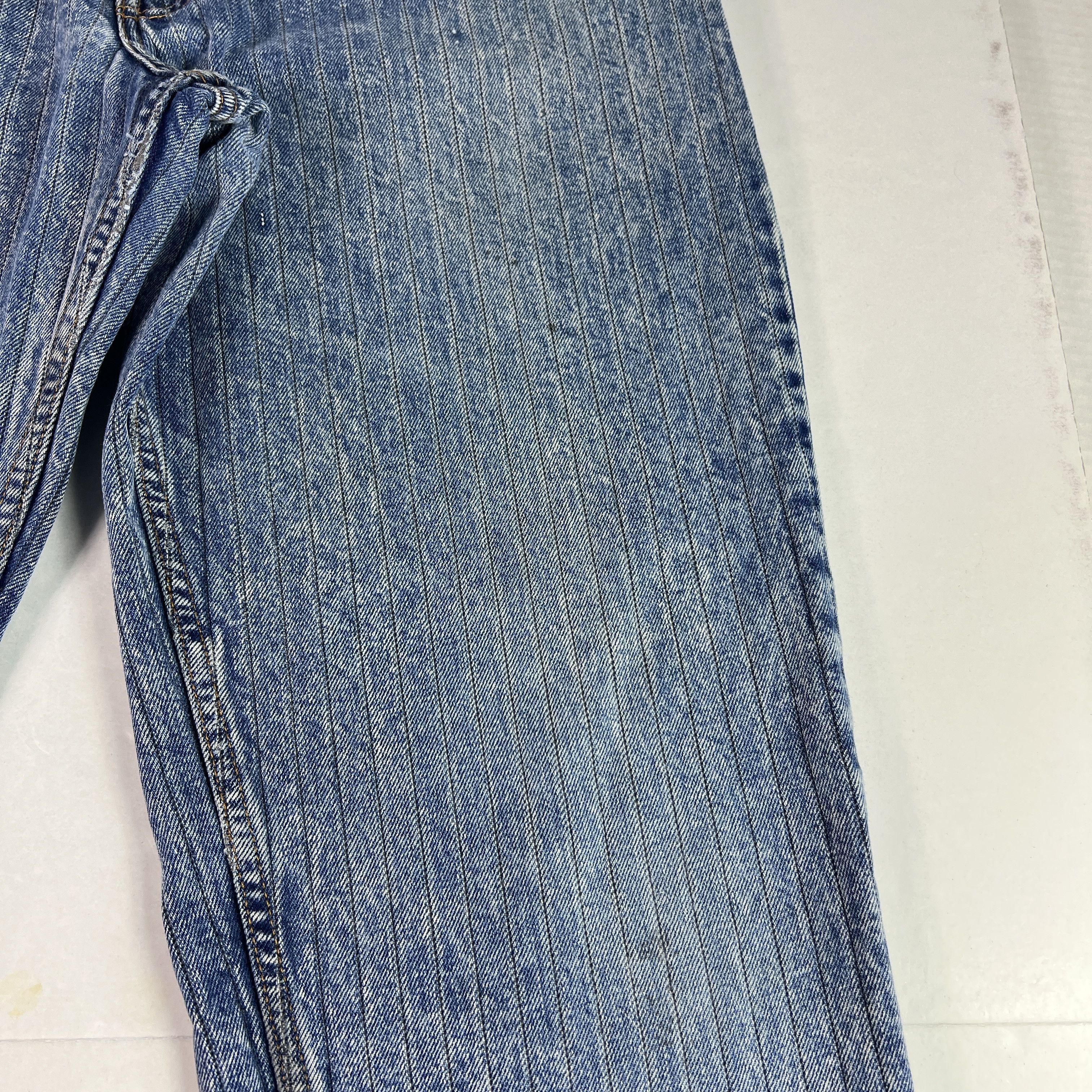 Levi's VTG 80s Levi's Jeans 550 Relaxed Blue Pinstripe Faded Denim Size US 32 / EU 48 - 8 Thumbnail