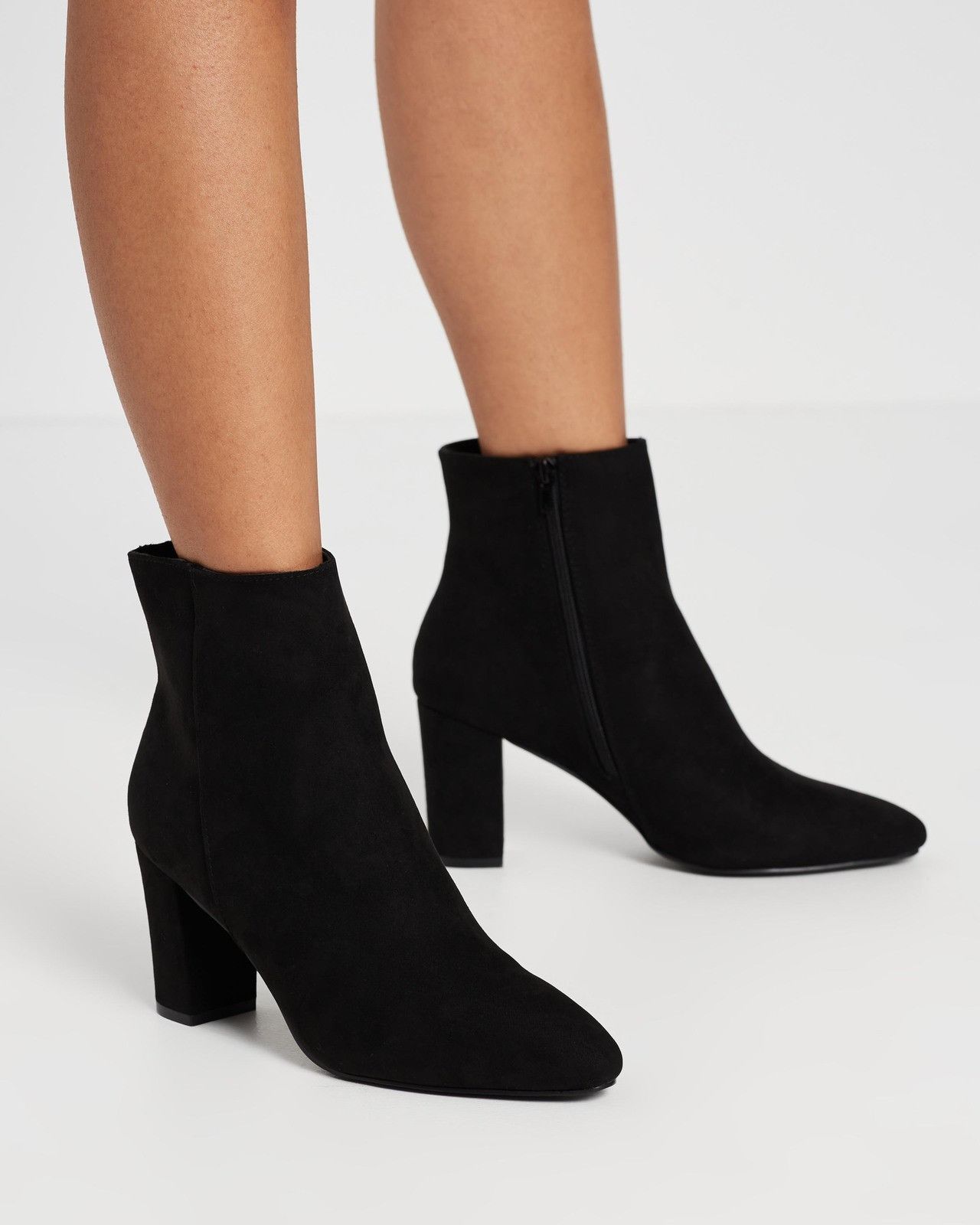 Saint Laurent Paris o1b1hav110125 Loulou Zipped Ankle Boots in Suede in Black Size US 8.5 / IT 38.5 - 2 Thumbnail