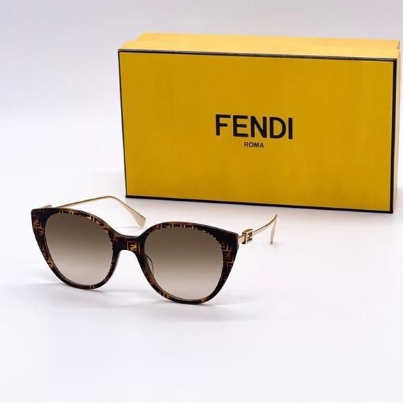Fendi NEW Authentic FENDI FE400471 55F WOMEN'S SUNGLASSES FENDI Size ONE SIZE - 11 Thumbnail