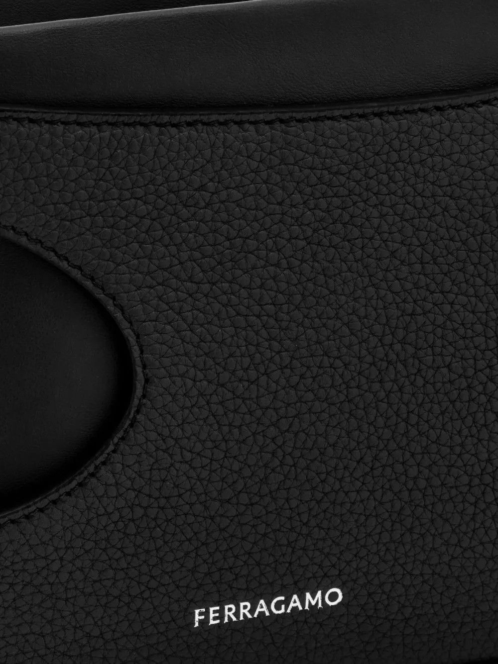 Salvatore Ferragamo o1y0426 Size : OS / Crossbody Bag in Black Size ONE SIZE - 4 Thumbnail