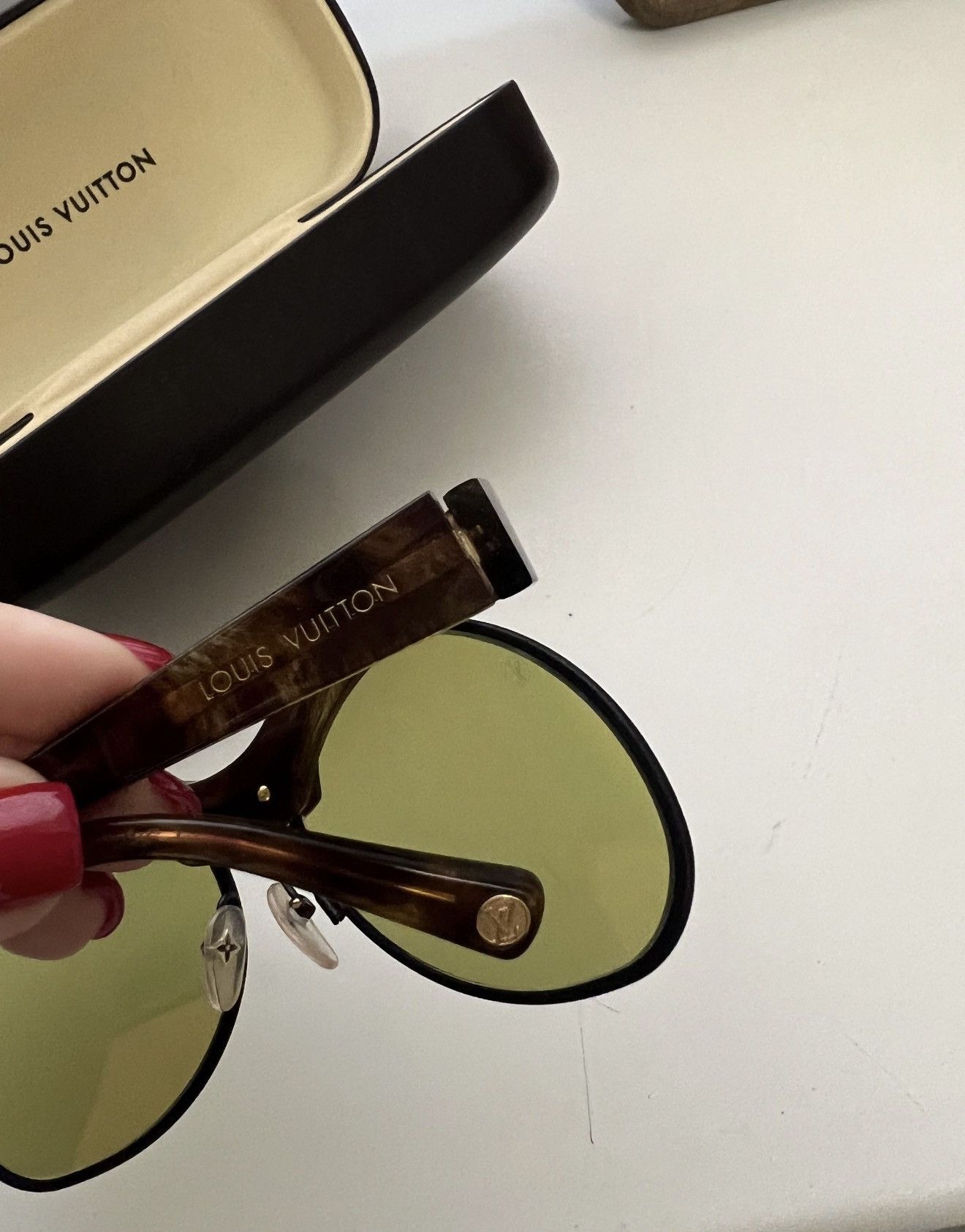 Louis Vuitton LOUIS VUITTON 2015 Natalia Alien Sunglasses Runway LV logo Size ONE SIZE - 5 Thumbnail