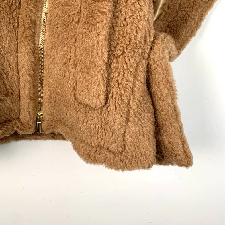 Max Mara Max Mara Camel Teddy Cropped Cape Coat with Lapel and Diag Size S / US 4 / IT 40 - 4 Thumbnail