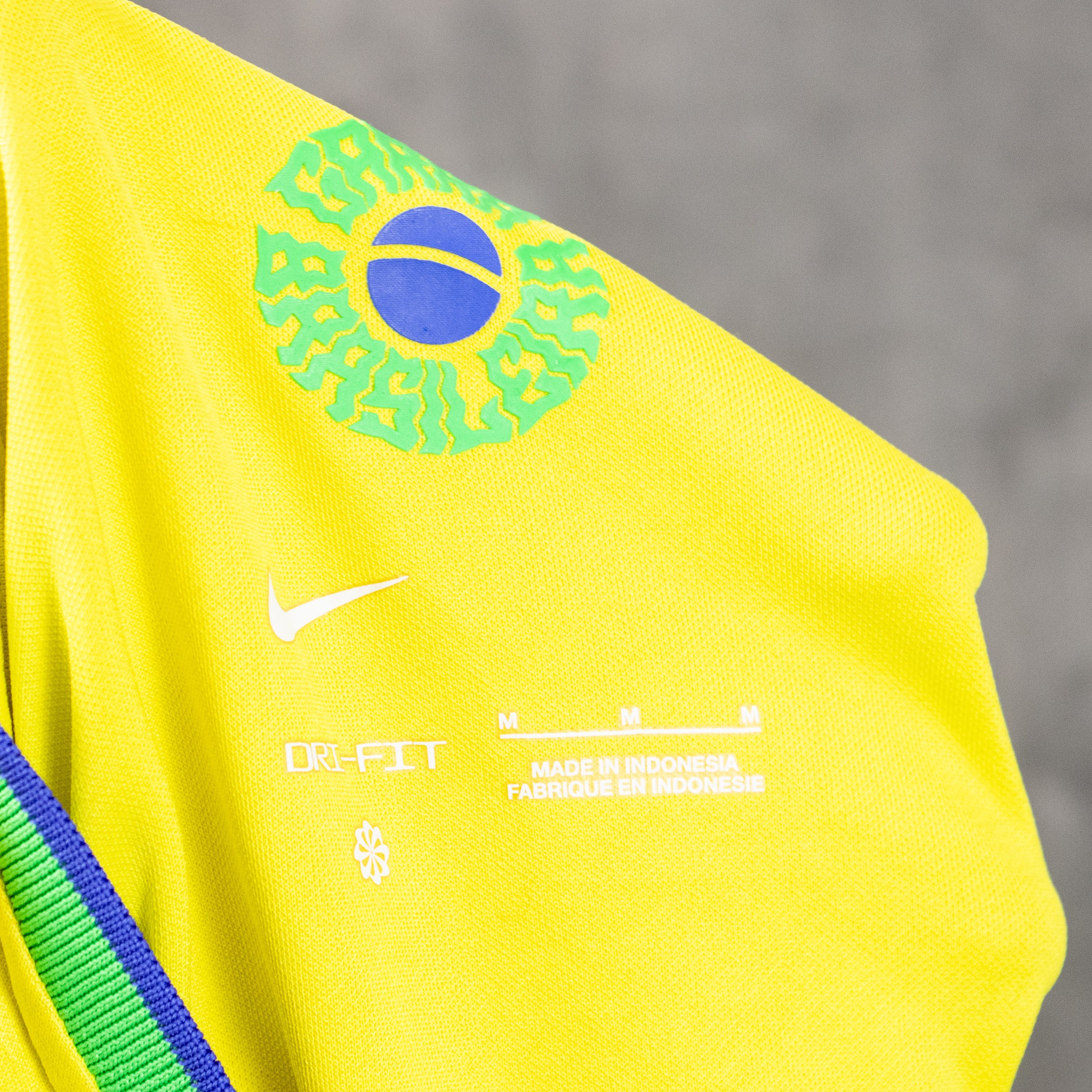 Nike Y2K 2000's 00's Nike Brazil Home Yellow Pattern Jersey Size US XS / EU 42 / 0 - 4 Thumbnail
