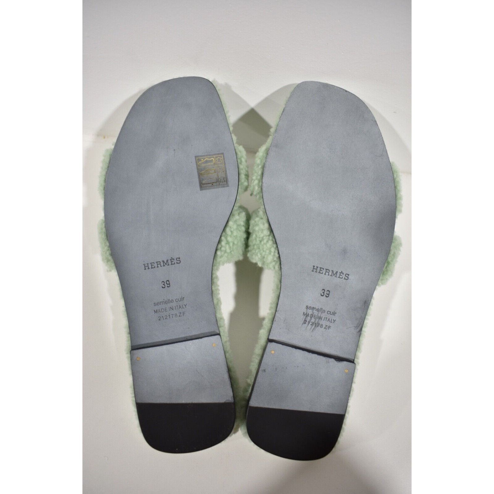 Hermes Hermes Oran Teddy Shearling Fur Green H Logo Slide Sandal Size US 9 / IT 39 - 12 Thumbnail