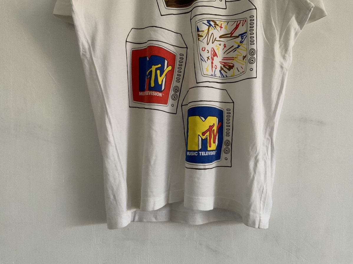 Mtv MTV Uniqlo Tee Size US M / EU 48-50 / 2 - 4 Thumbnail