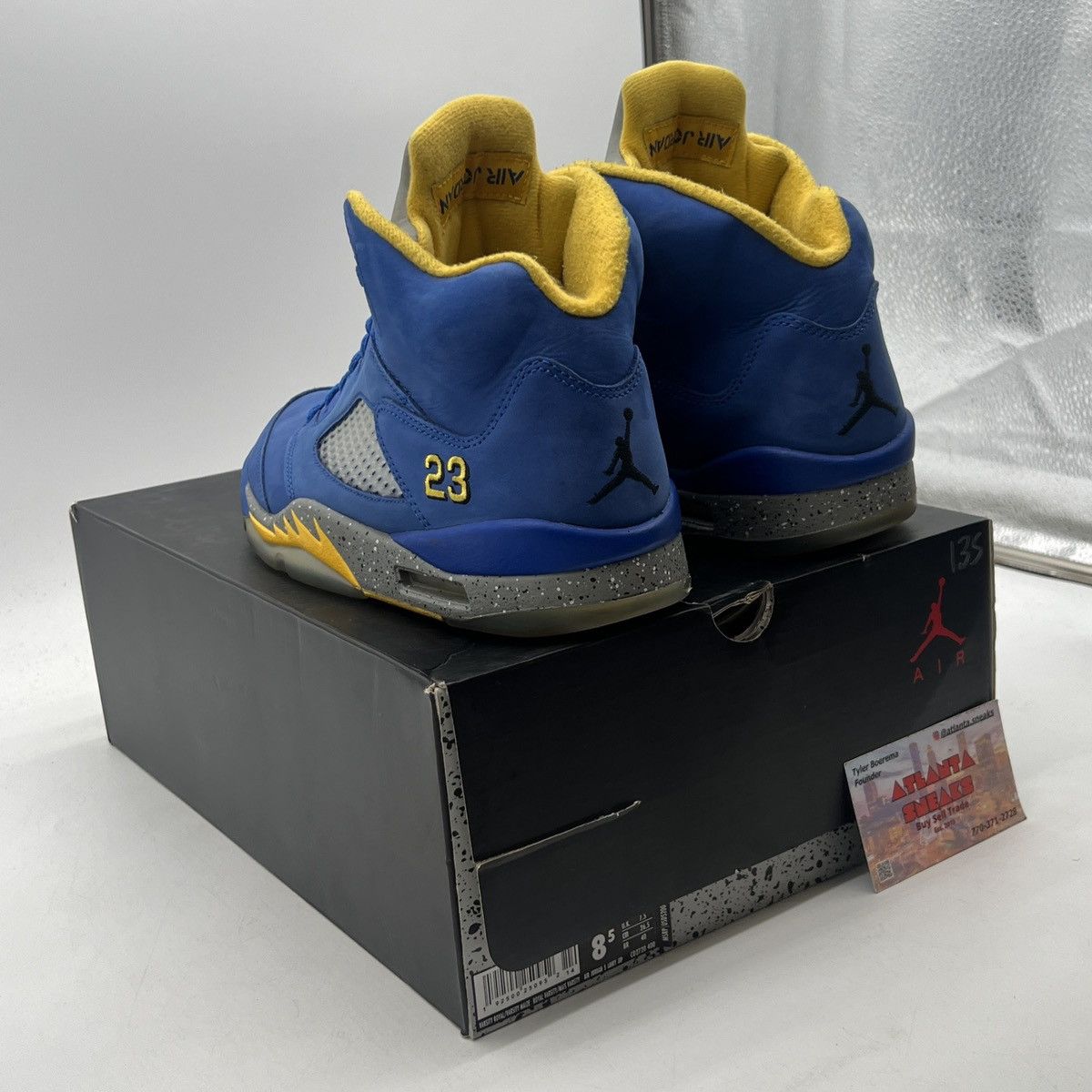Jordan Brand Air Jordan 5 Laney Size US 8.5 / EU 41-42 - 4 Thumbnail