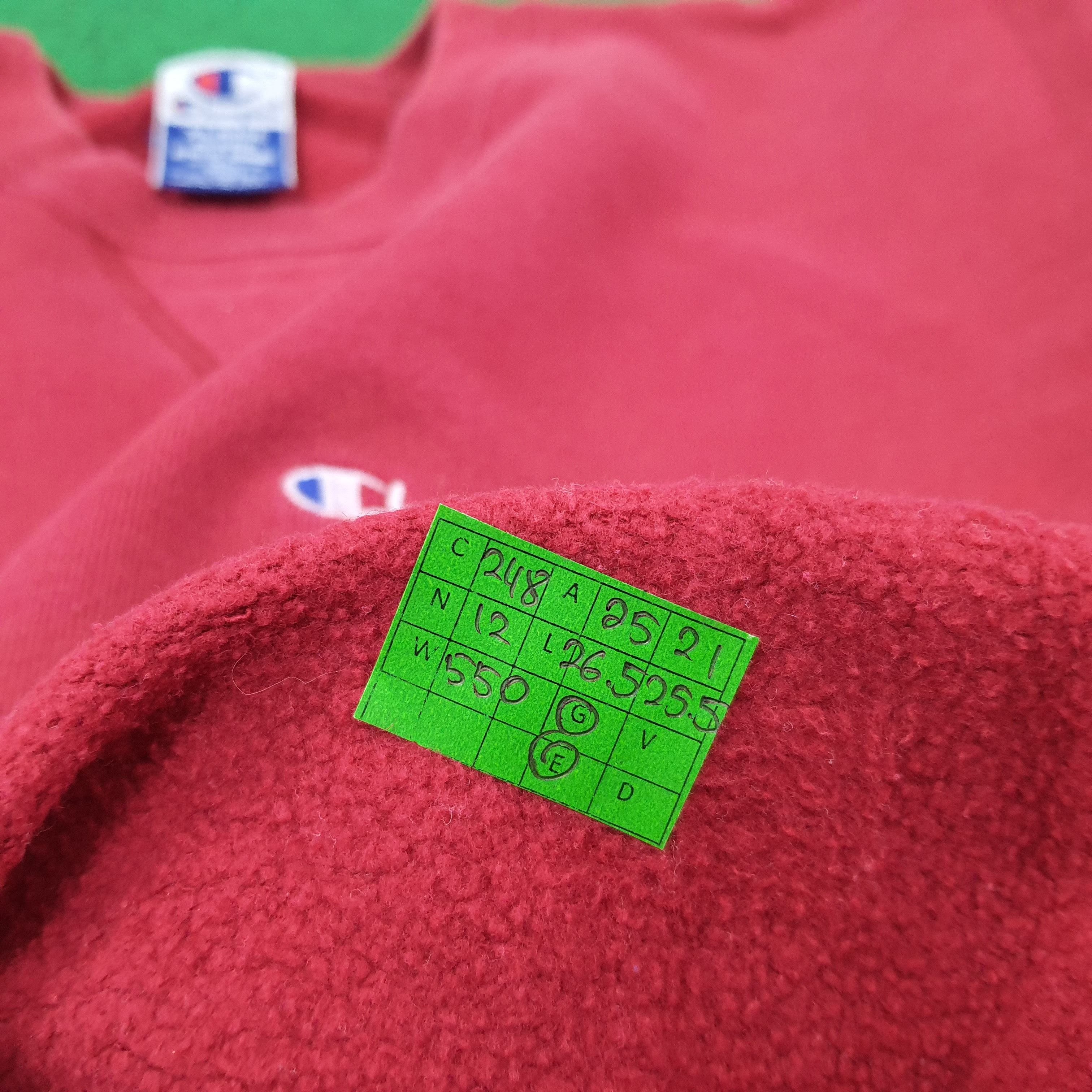 Champion Vintage Champion Small Embroidery logo Sweatshirt C248N12 Size US XL / EU 56 / 4 - 6 Thumbnail
