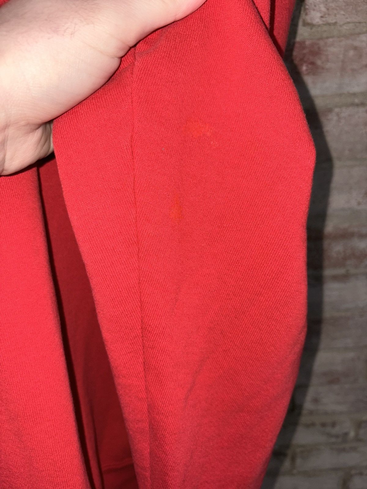 Fruit Of The Loom Vintage 90s Bootleg GUCCI Red Crewneck Sweatshirt Size US XL / EU 56 / 4 - 6 Thumbnail