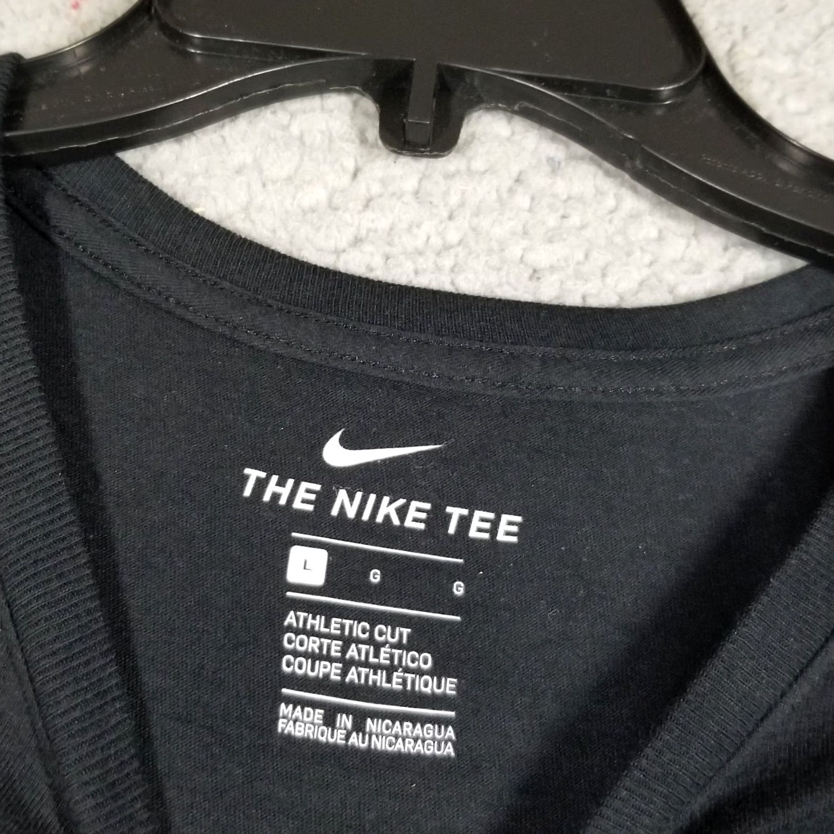 Nike NIKE EQUALITY LANGUAGE IGUALDAD SPANISH SHIRT LARGE MENS BLACK WHITE Size US L / EU 52-54 / 3 - 3 Thumbnail