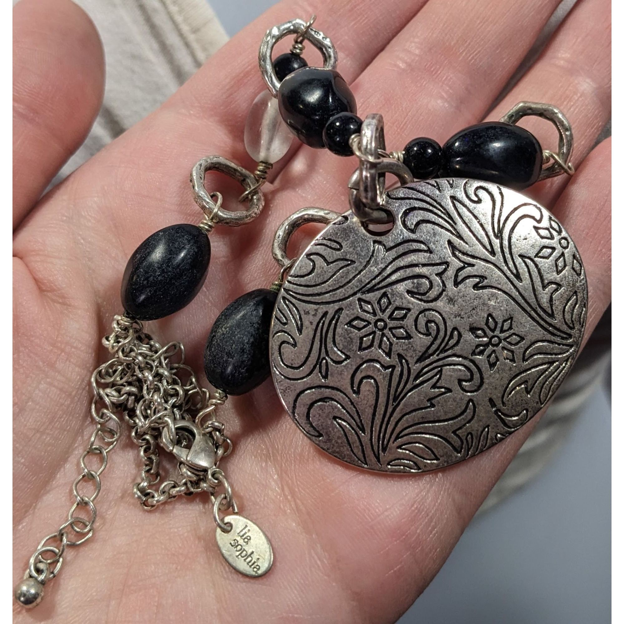Other Lia Sophia Black And Silver Tone Beaded Floral Pendant Neckl Size ONE SIZE - 4 Thumbnail