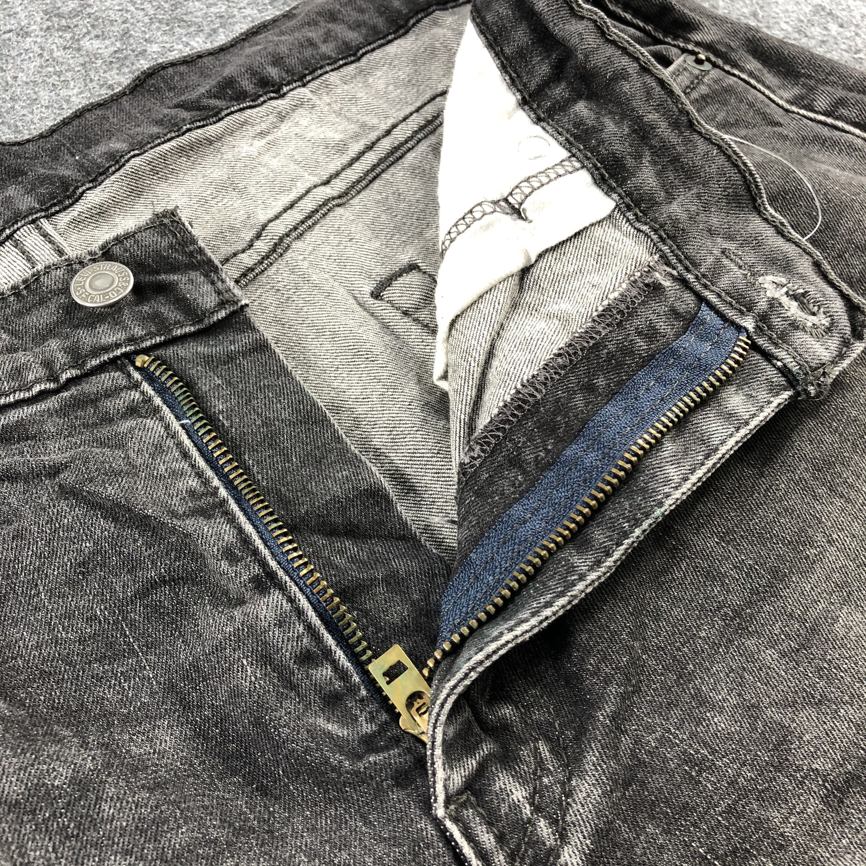 Levi's Vintage Faded Black Levis 511 Jeans-J2351 Size US 36 / EU 52 - 11 Thumbnail