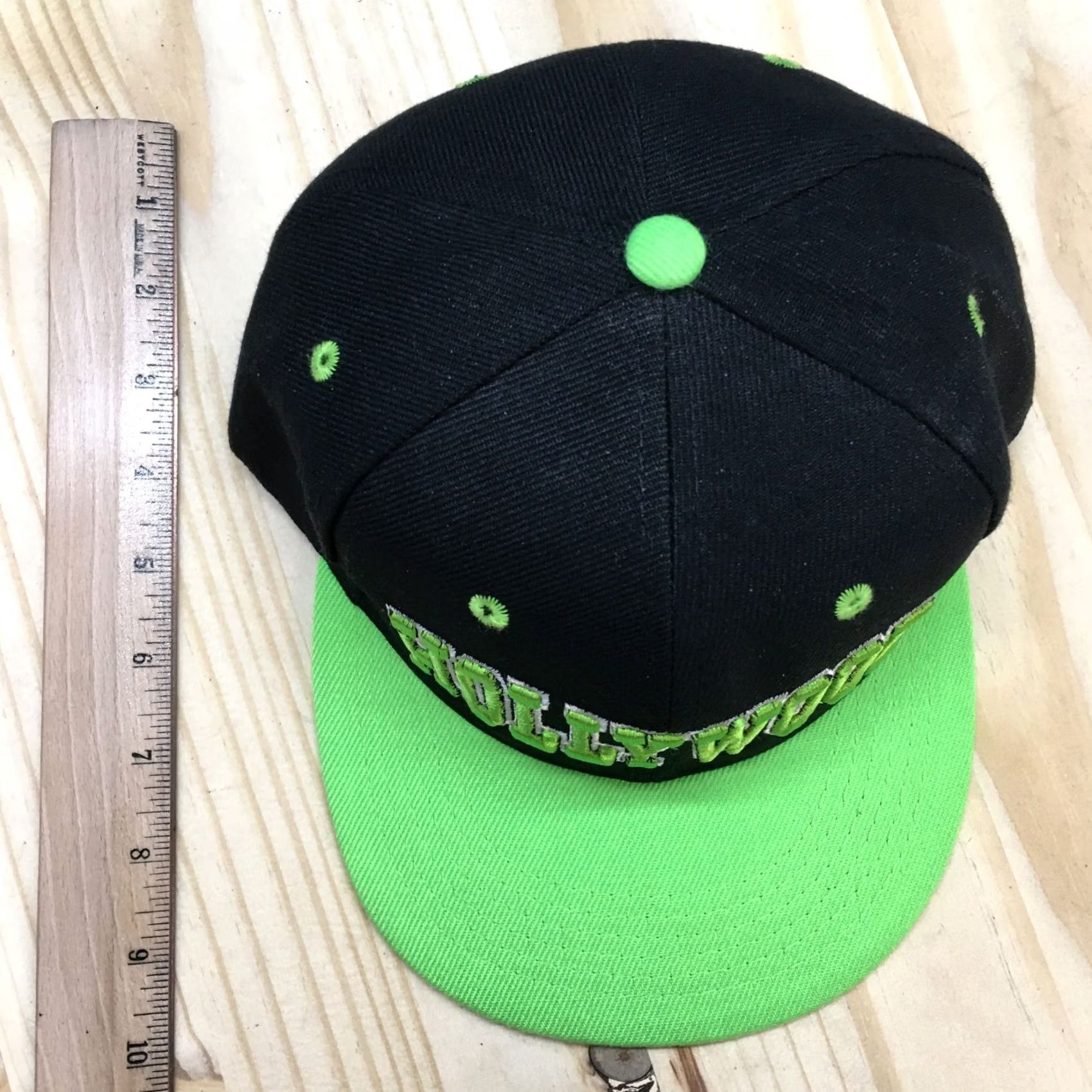Vintage Hollywood Snapback Cap Hat Mens Black Green OS Flat Brim Acrylic Adjustable Size ONE SIZE - 3 Thumbnail