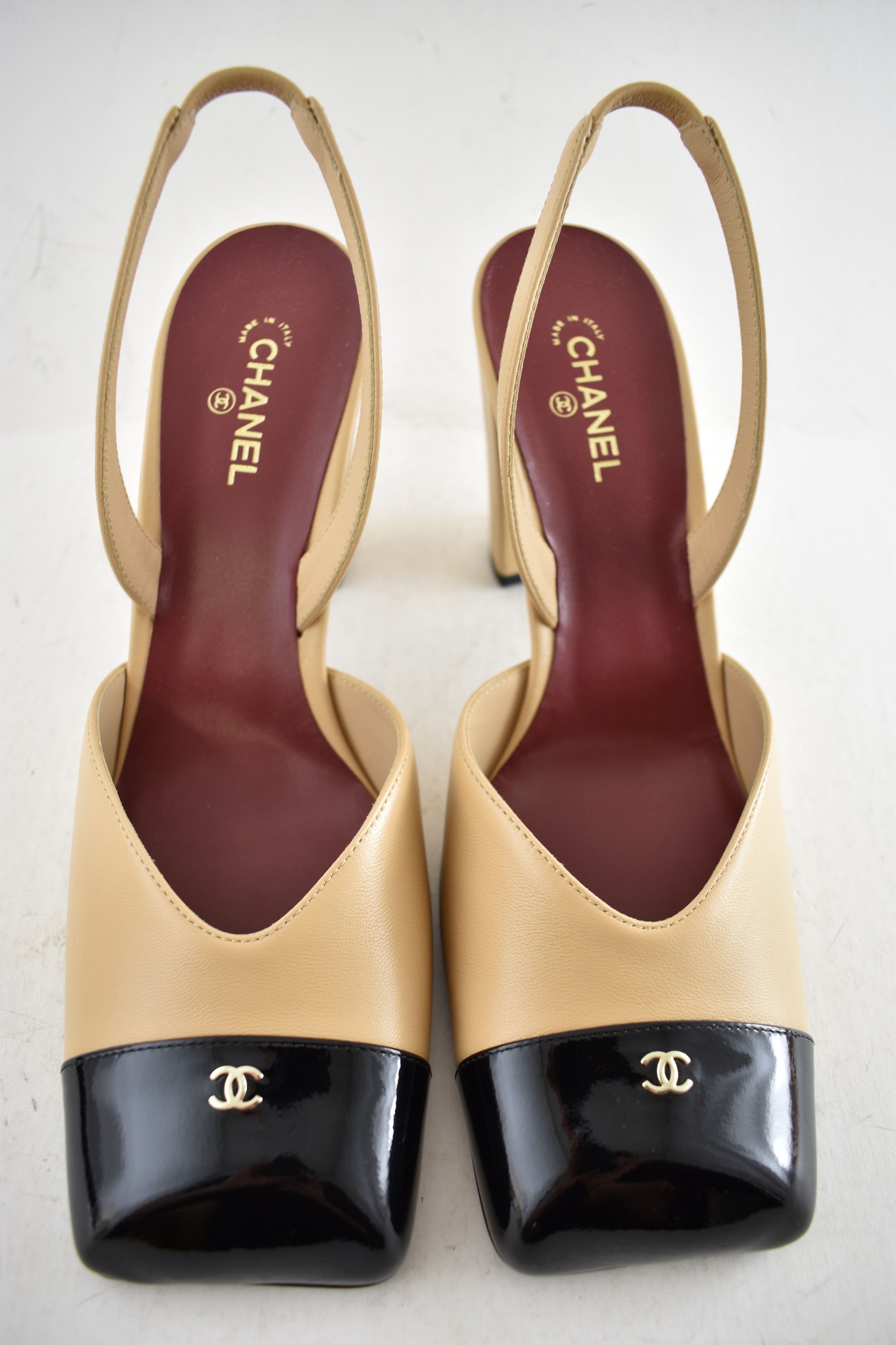 Chanel 26S Blazy Black Square Toe CC Slingback Block Heel Pump 38 Size US 8 / IT 38 - 9 Thumbnail