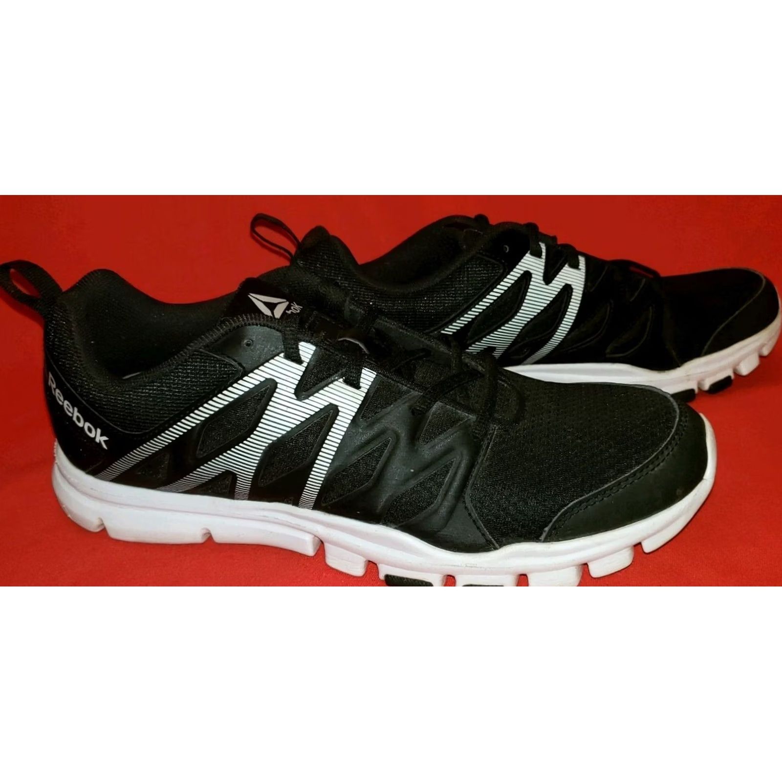 Reebok Reebok Yourflex Sneakers Black Men 9MEU 42 Slip Resistant Casual Workout Athletic Shoes Size US 9 / EU 42 - 5 Thumbnail
