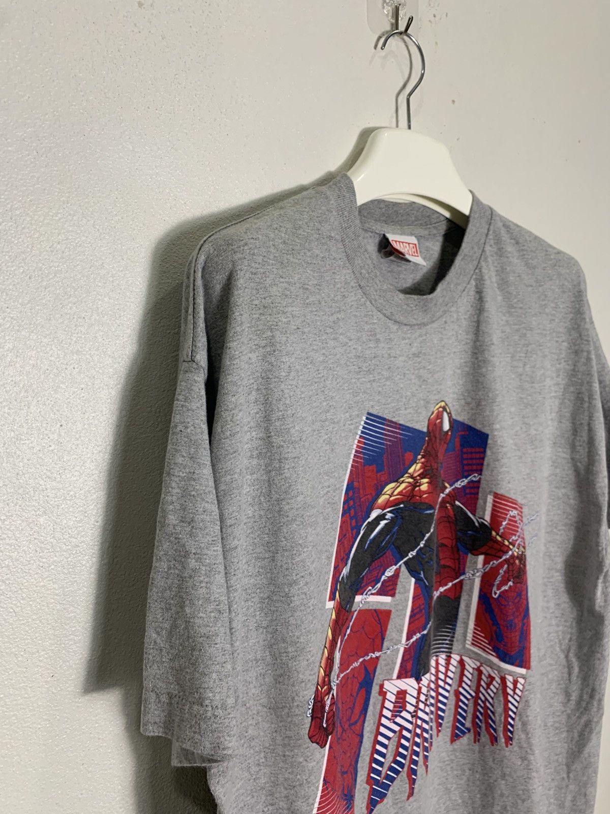 Vintage Vintage 2000’s Spiderman Marvel comics Tshirt Size US XL / EU 56 / 4 - 6 Thumbnail