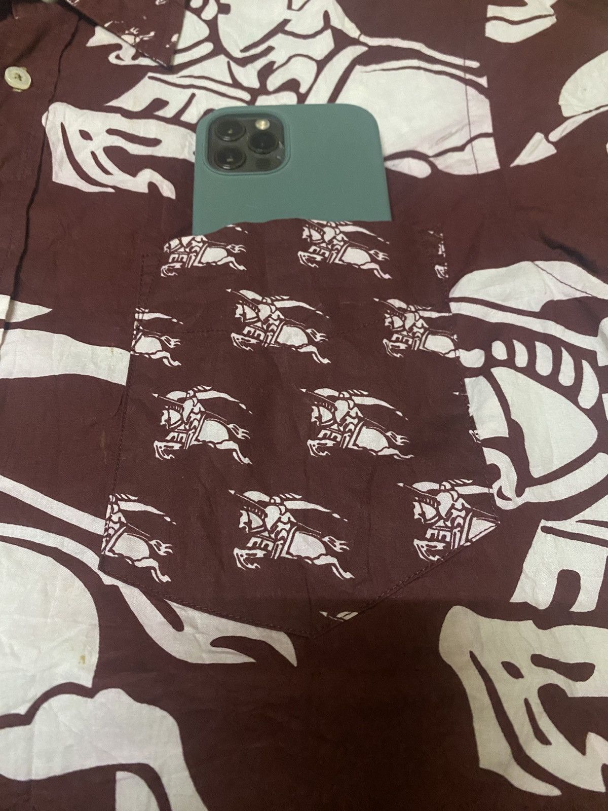 Burberry Burberry Horse Knight Fullrint Big Logo Button Up Shirt Size US M / EU 48-50 / 2 - 4 Thumbnail