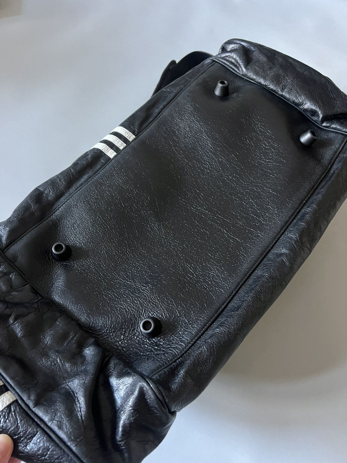 Balenciaga x Adidas Leather Gym Bag Size ONE SIZE - 5 Thumbnail