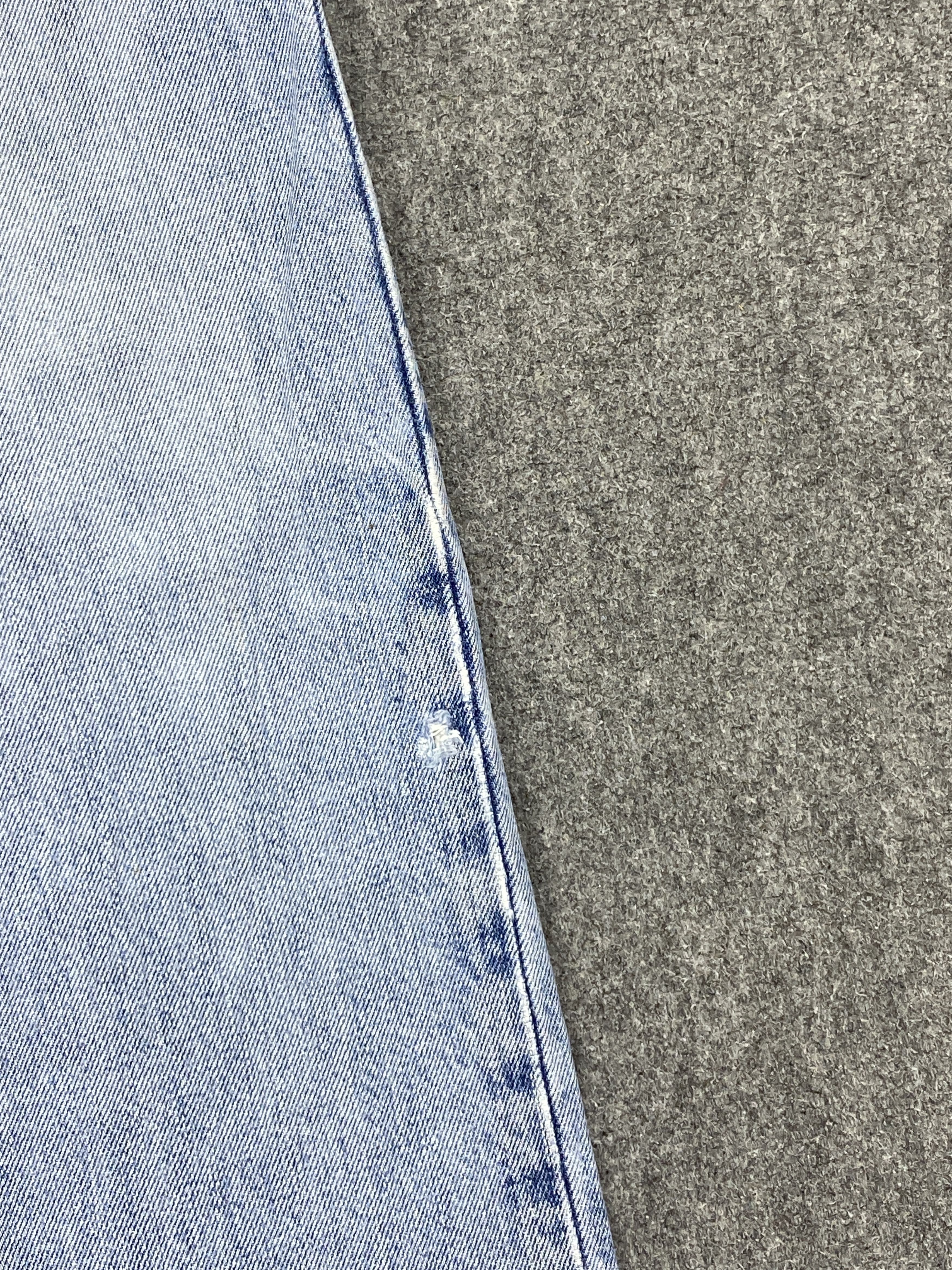 Levi's Vintage Levis 501 Distressed Jeans DP2740 Size US 29 - 13 Thumbnail