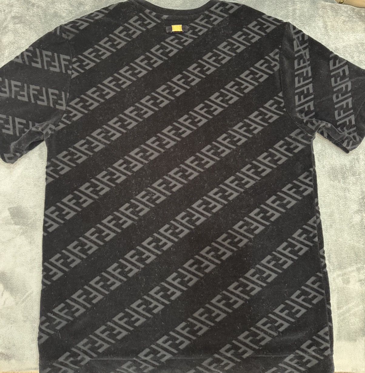 Fendi Fendi Monogram Towel Black Tee Size US L / EU 52-54 / 3 - 3 Thumbnail
